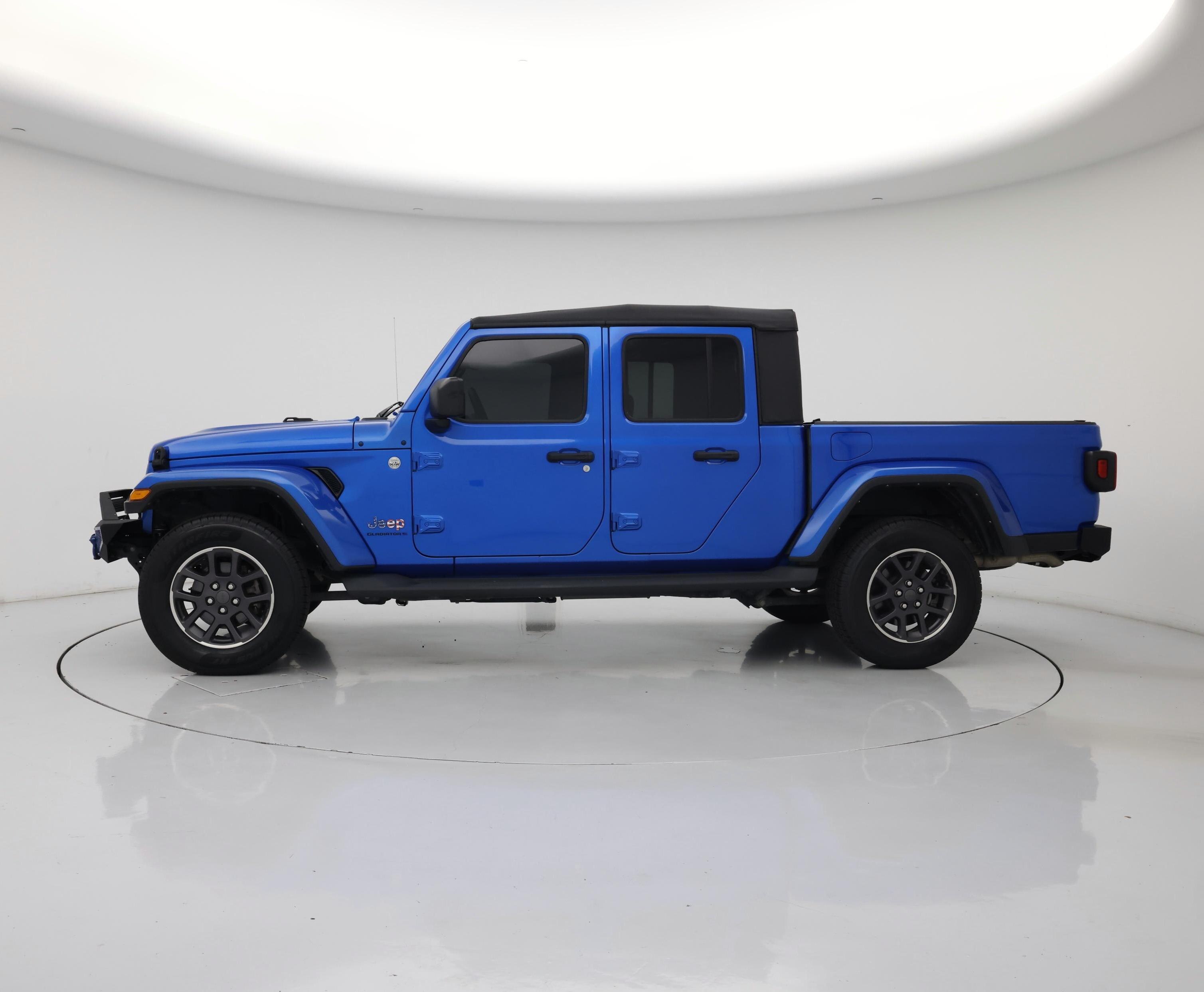 Thumbnail: 2023 Jeep Gladiator - 3