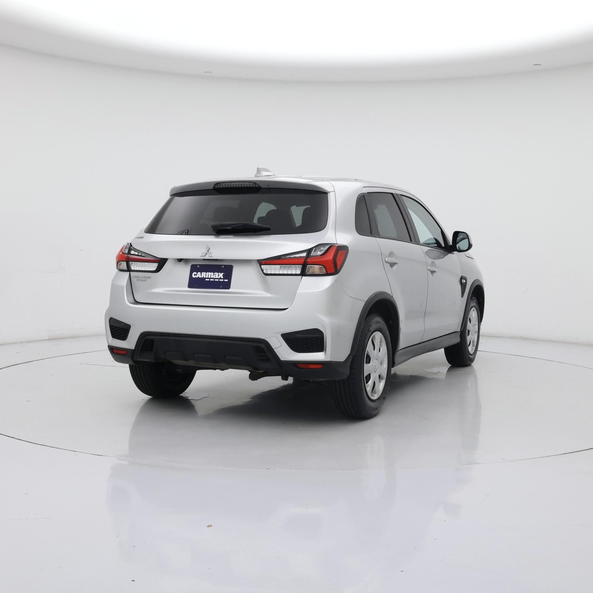 Thumbnail: 2023 Mitsubishi Outlander Sport - 8