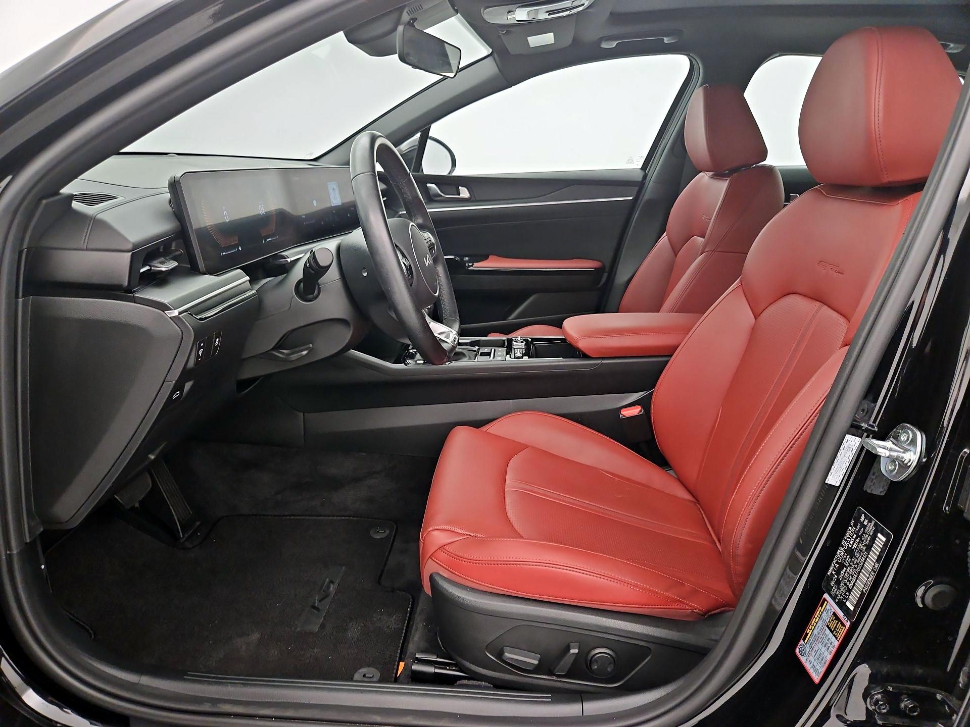 Thumbnail: 2025 Kia K5 - 11