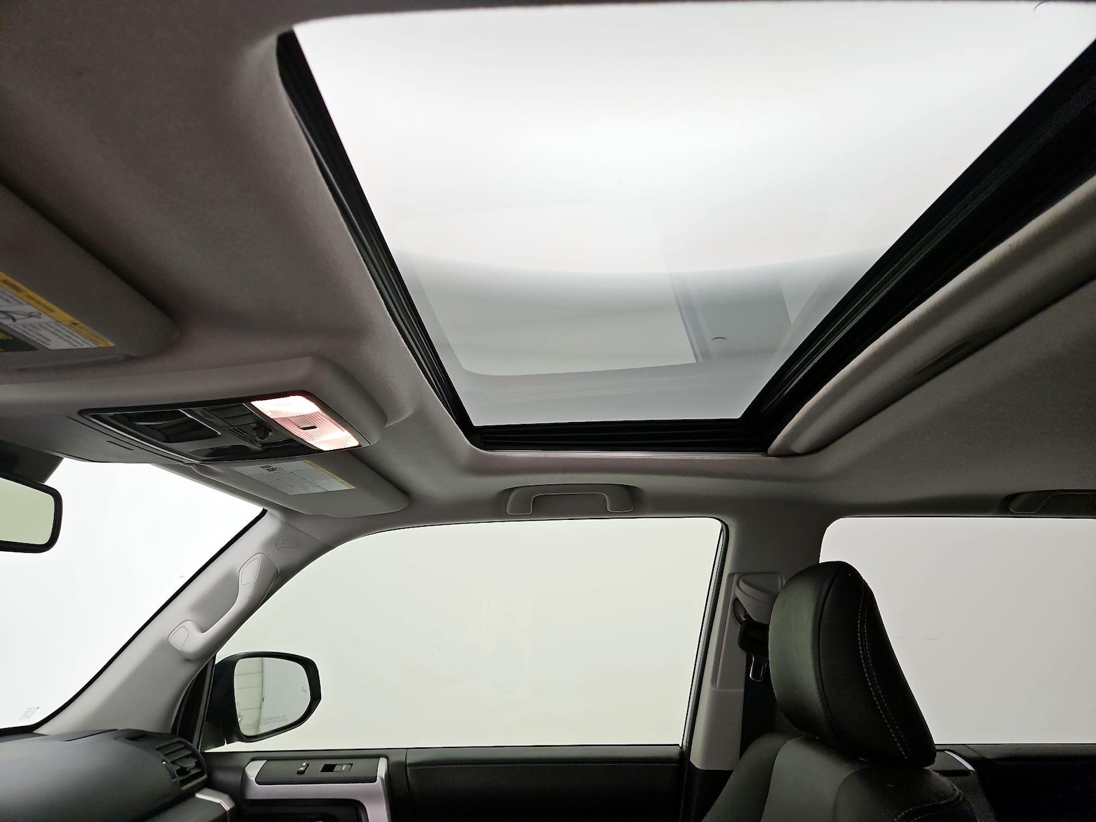 2022 Toyota 4Runner SR5 Premium - Photo 21