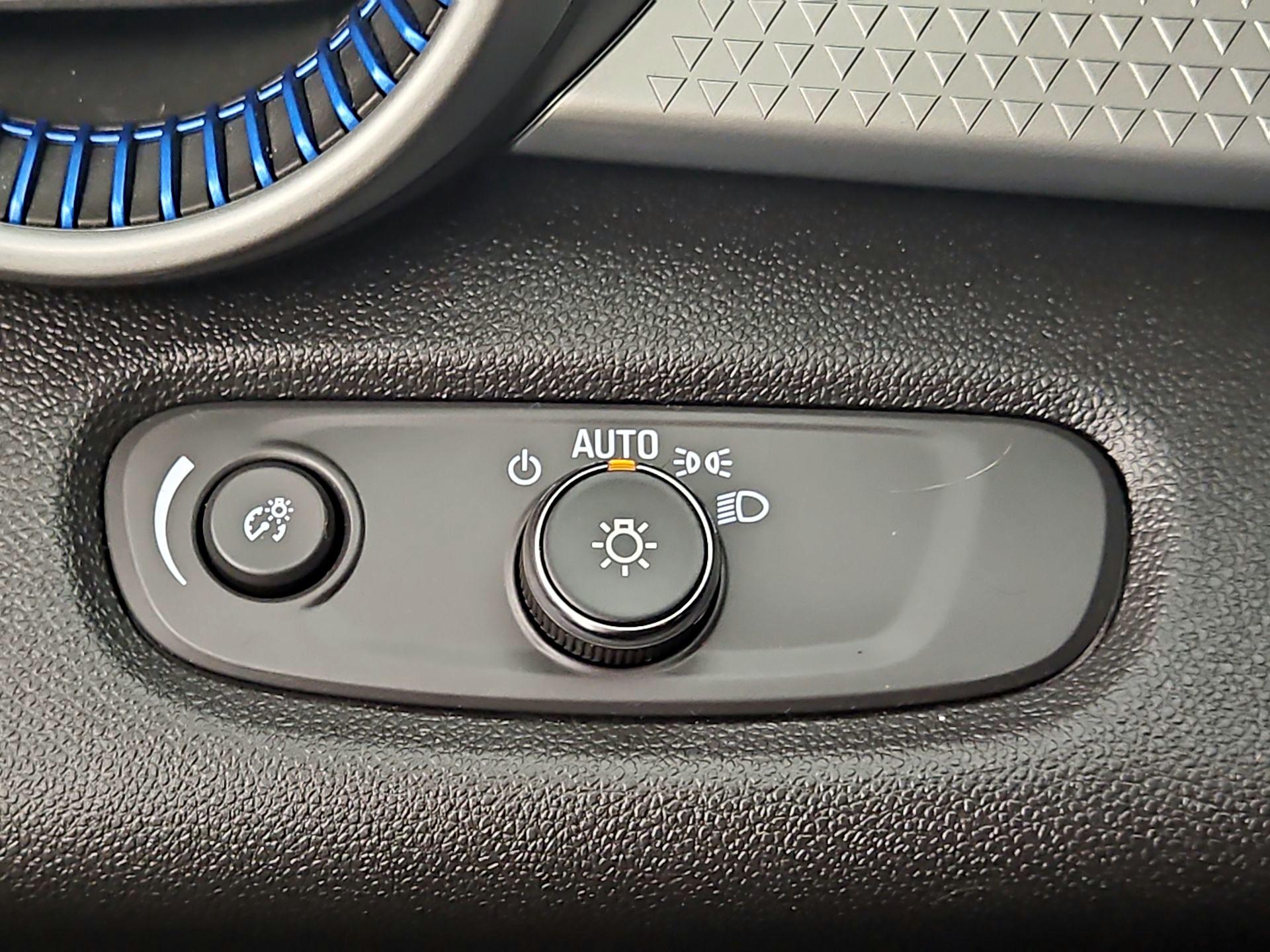 Thumbnail: 2025 Chevrolet Trax - 13