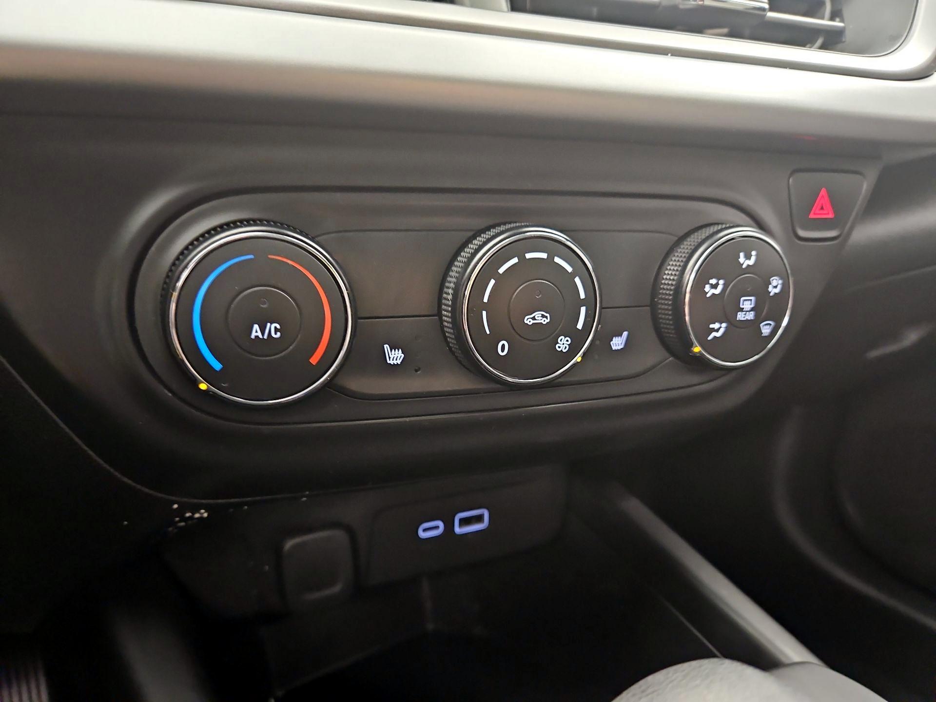 Thumbnail: 2025 Chevrolet Trax - 16