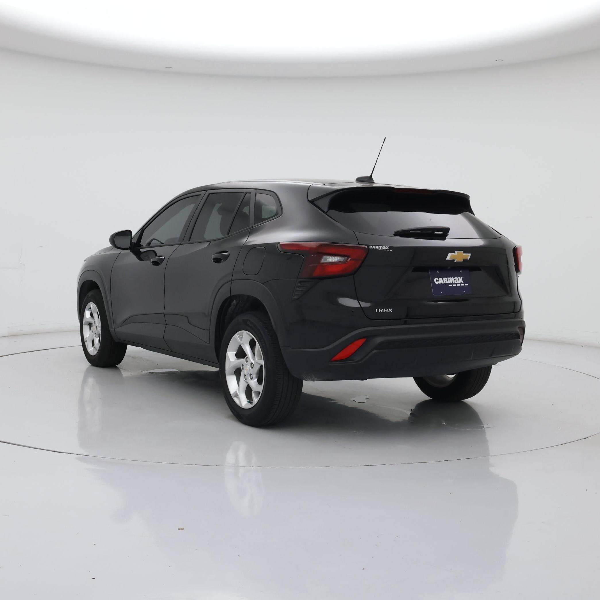 Thumbnail: 2025 Chevrolet Trax - 2