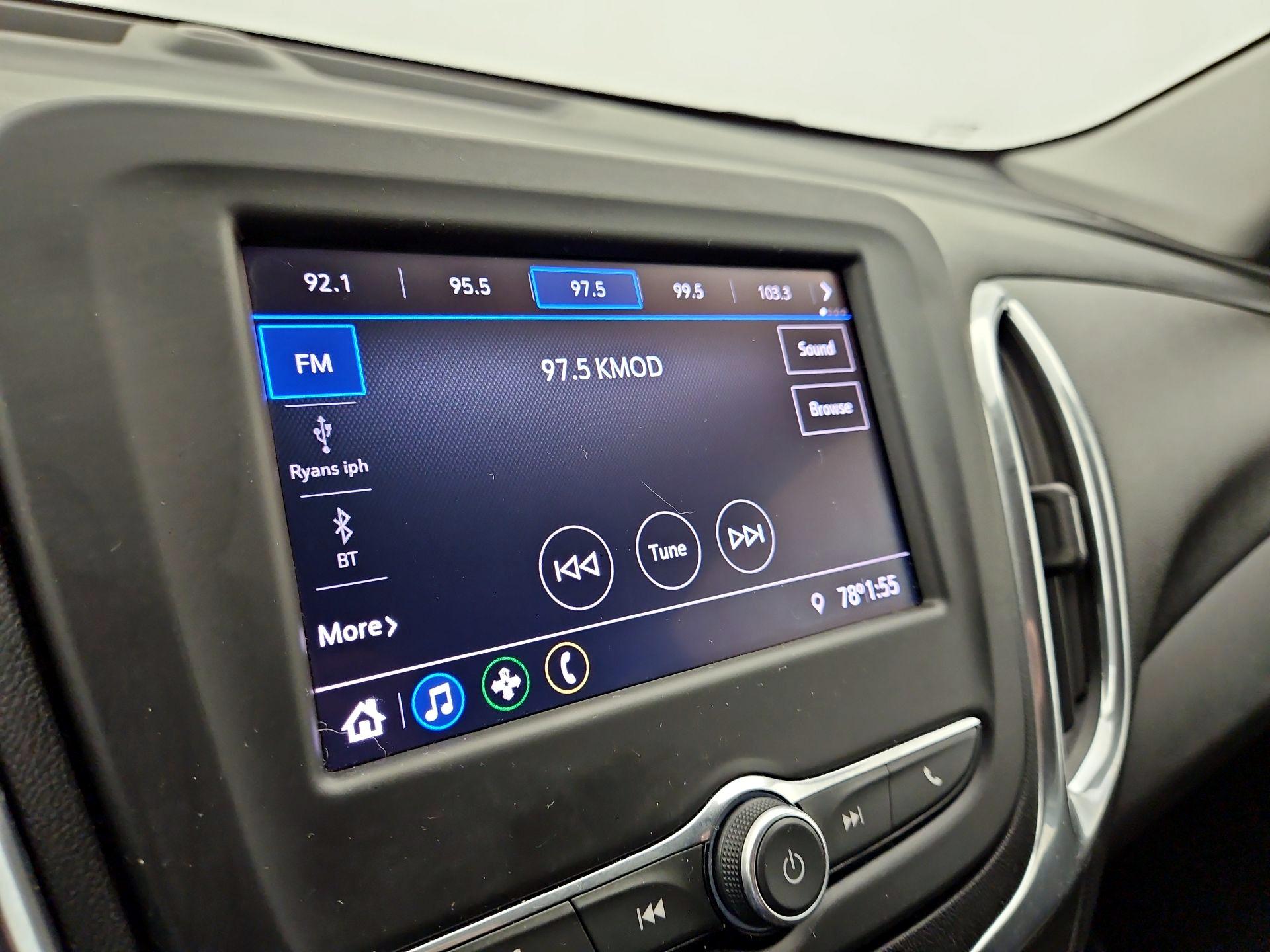 Thumbnail: 2020 Chevrolet Equinox - 15
