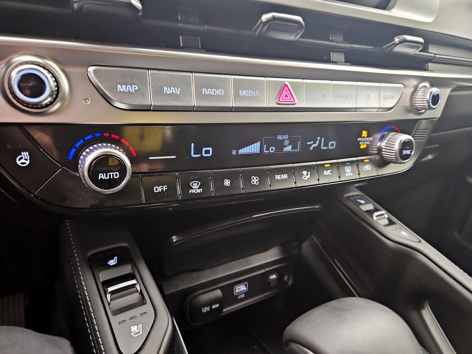 2025 Kia Telluride EX X-Line - Photo 18