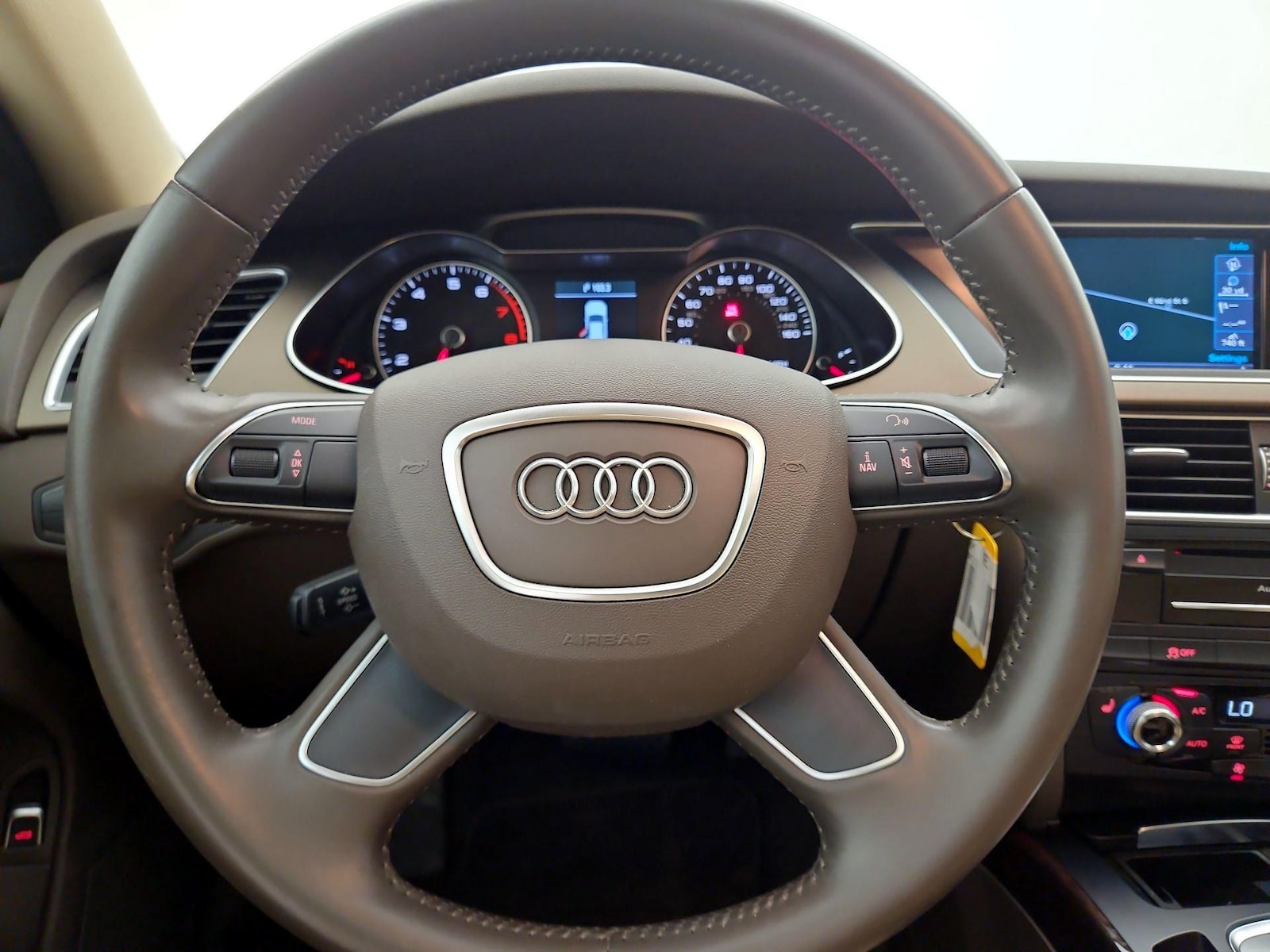 2015 Audi A4 Premium - Photo 11