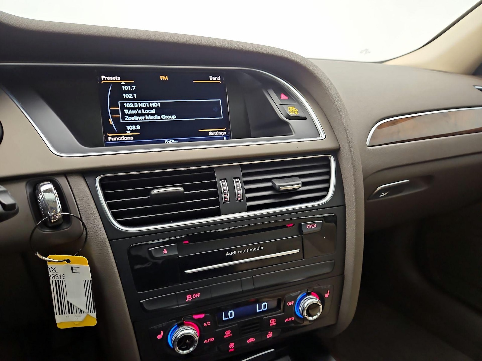 2015 Audi A4 Premium - Photo 16
