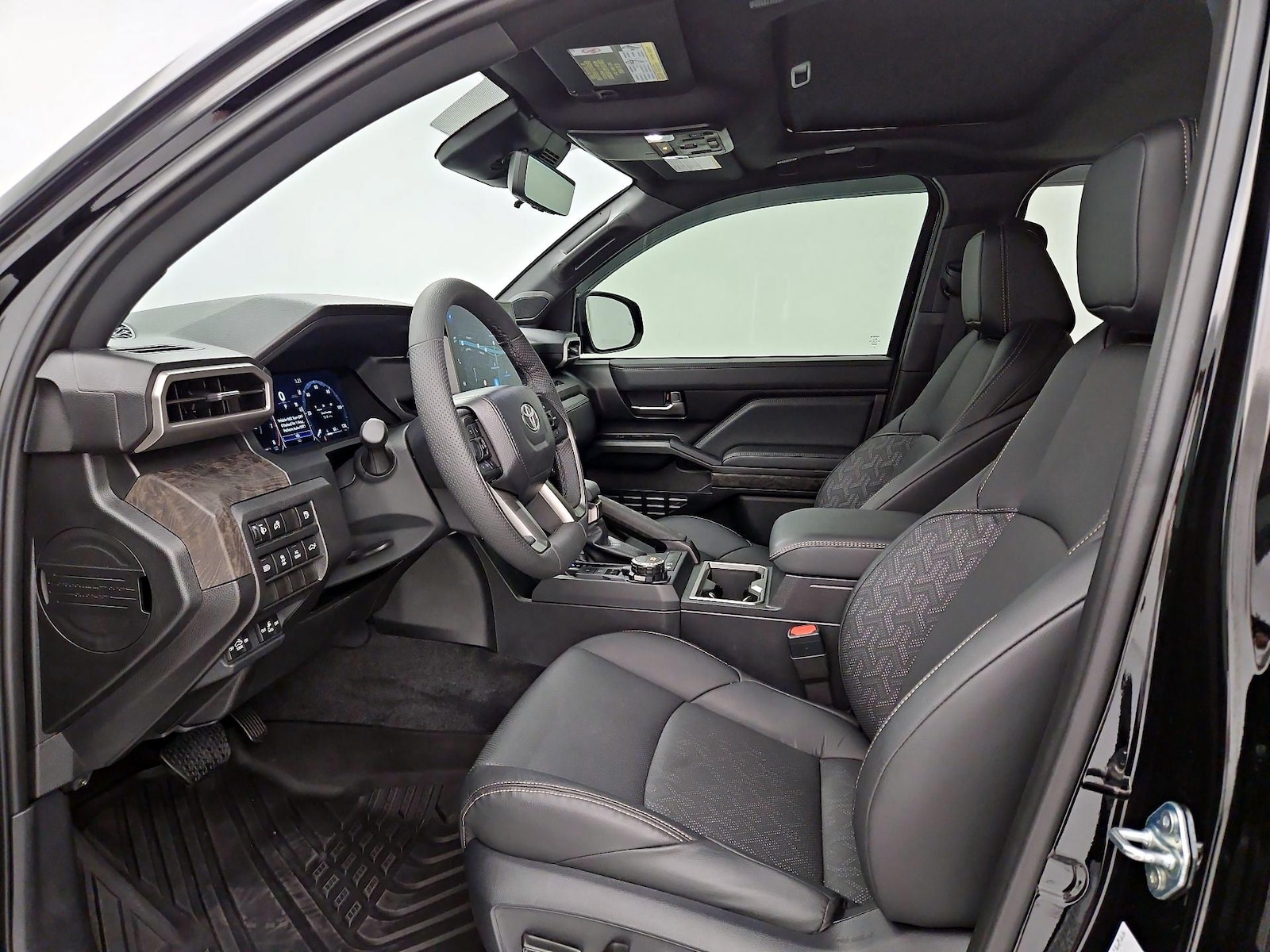 2025 Toyota Tacoma Limited - Photo 12