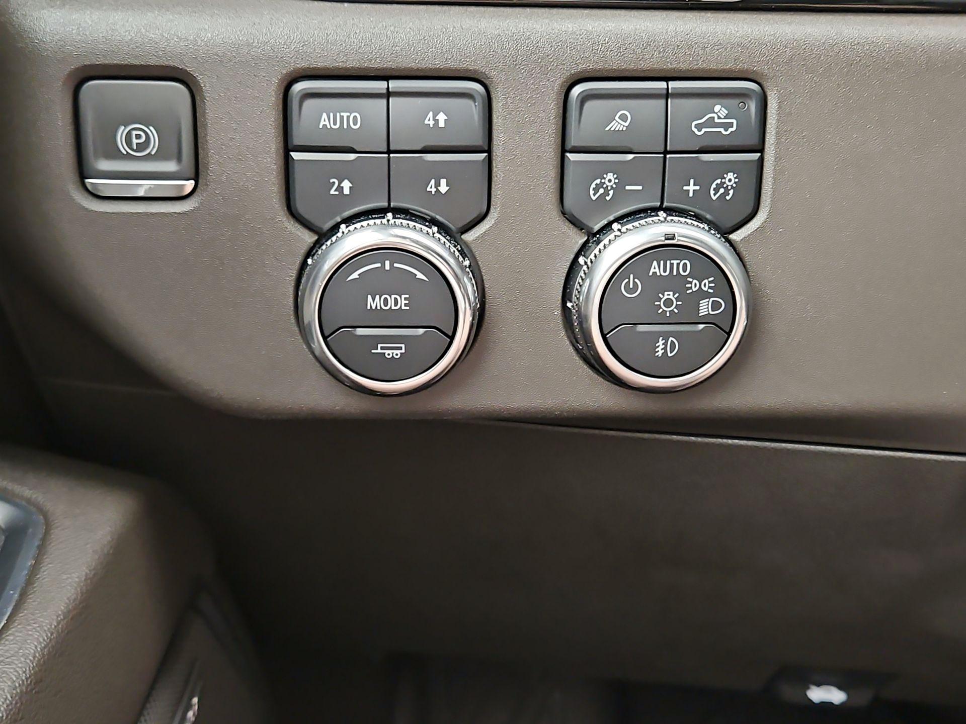 Thumbnail: 2024 GMC Sierra 1500 - 13