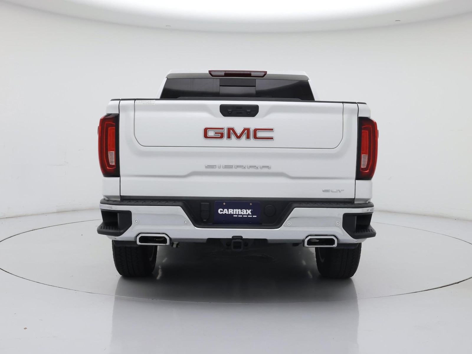 2024 GMC Sierra 1500 SLT - Photo 7