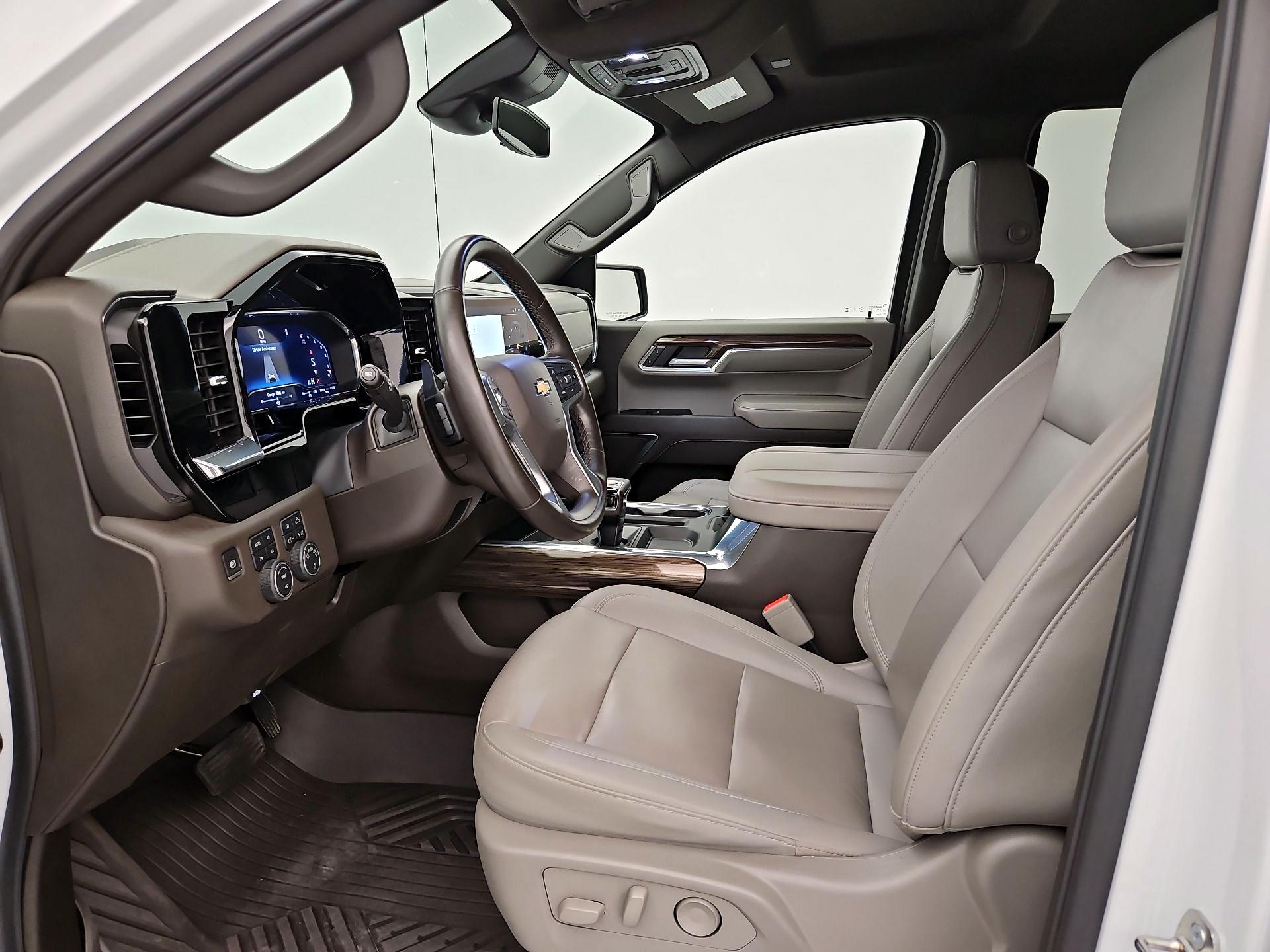 Thumbnail: 2024 Chevrolet Silverado 1500 - 11