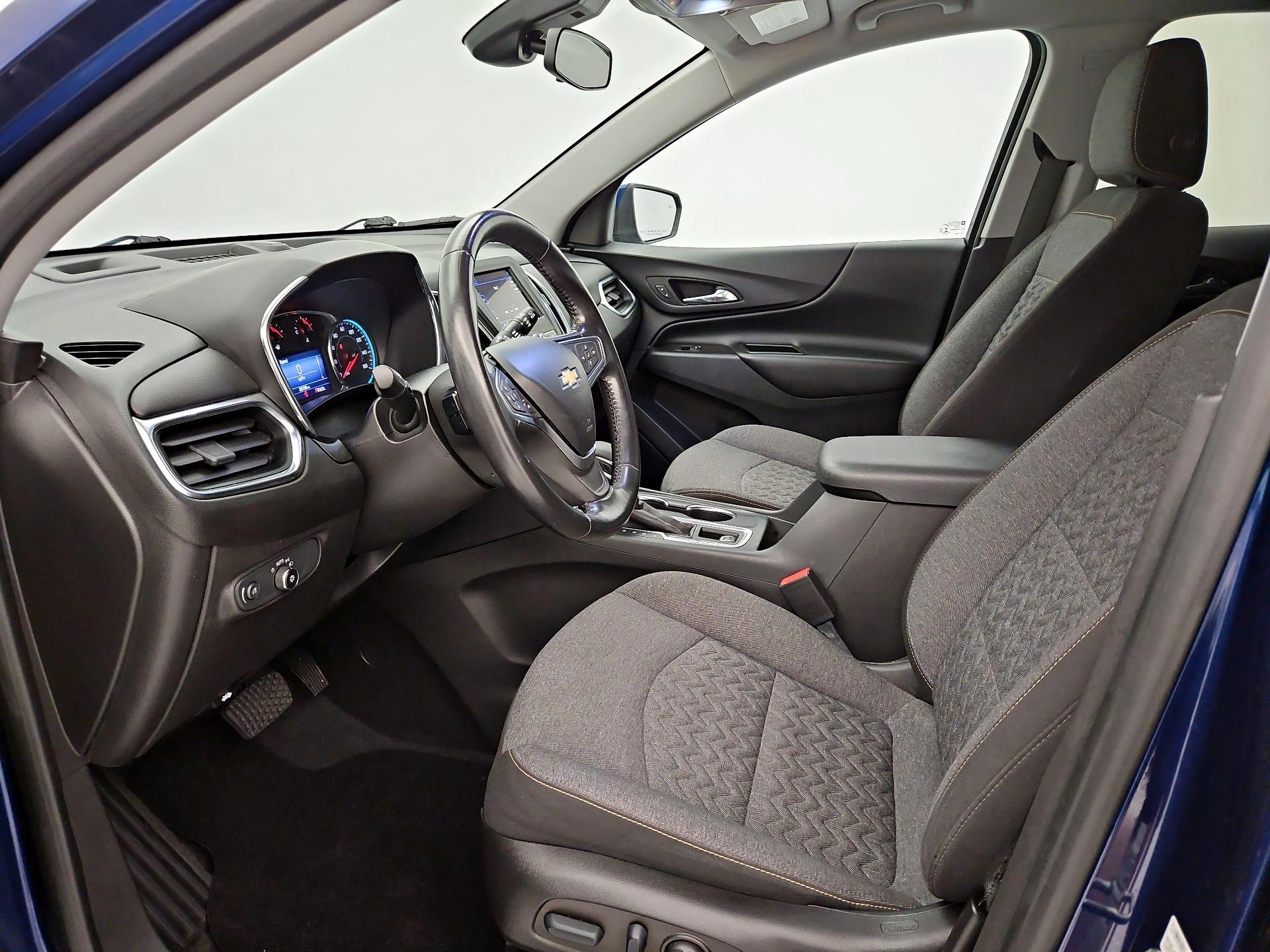 Thumbnail: 2022 Chevrolet Equinox - 11