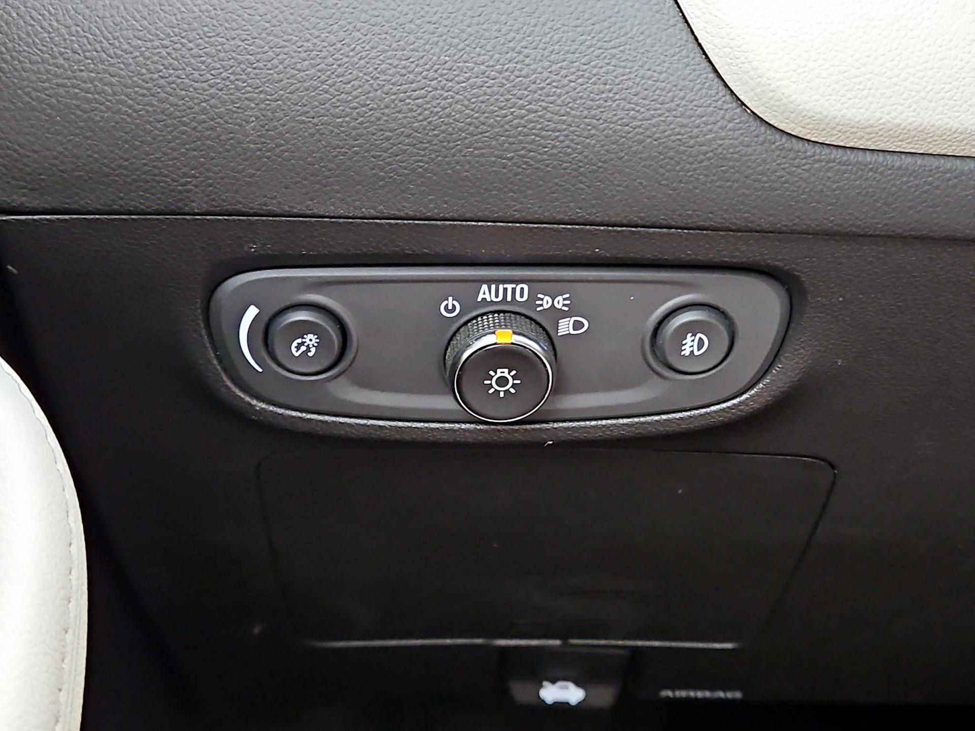 Thumbnail: 2023 Buick Encore GX - 13