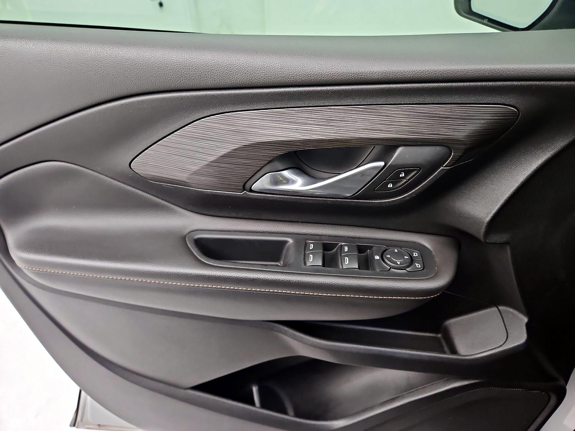 Thumbnail: 2020 GMC Terrain - 12