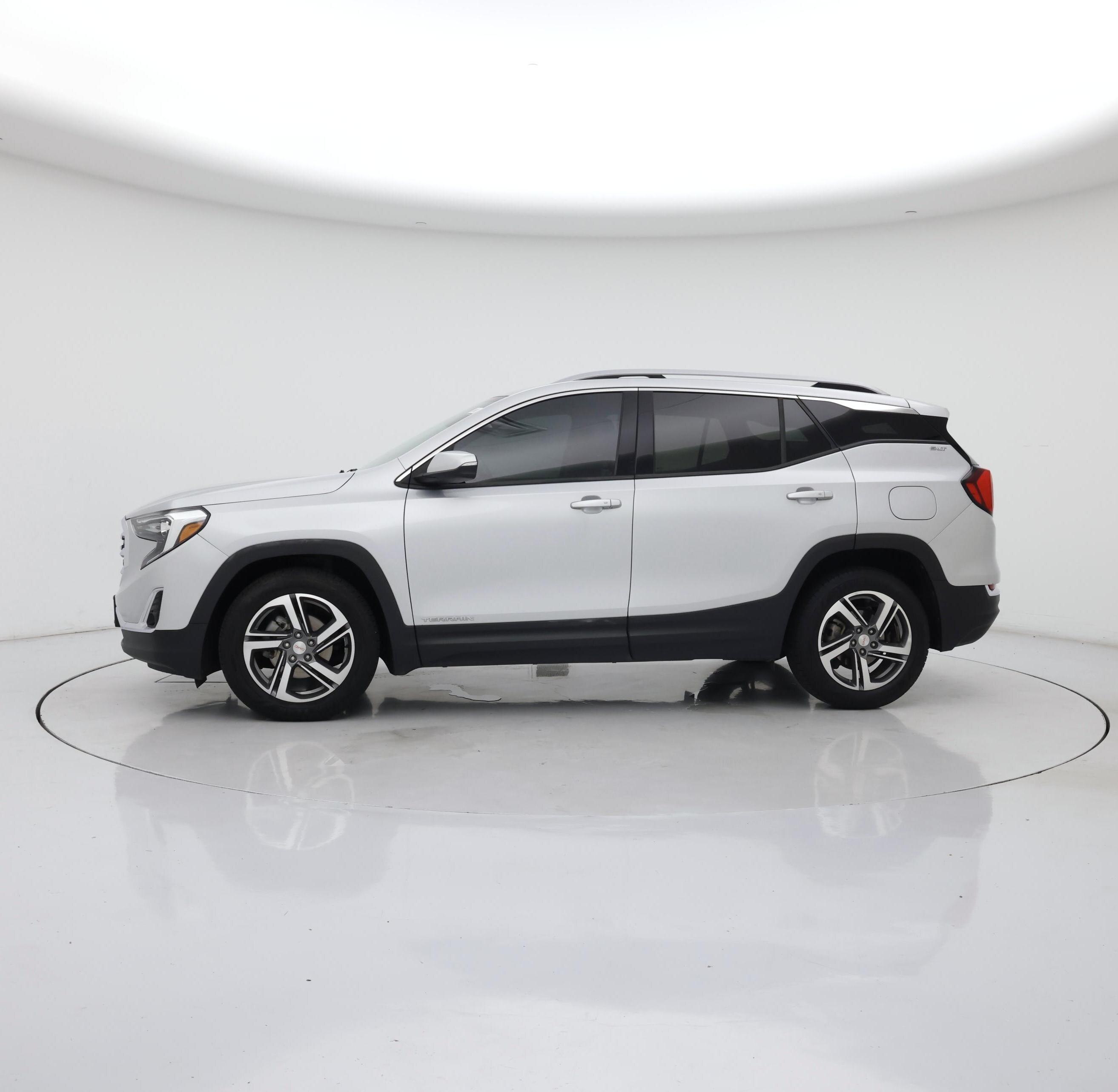 Thumbnail: 2020 GMC Terrain - 3