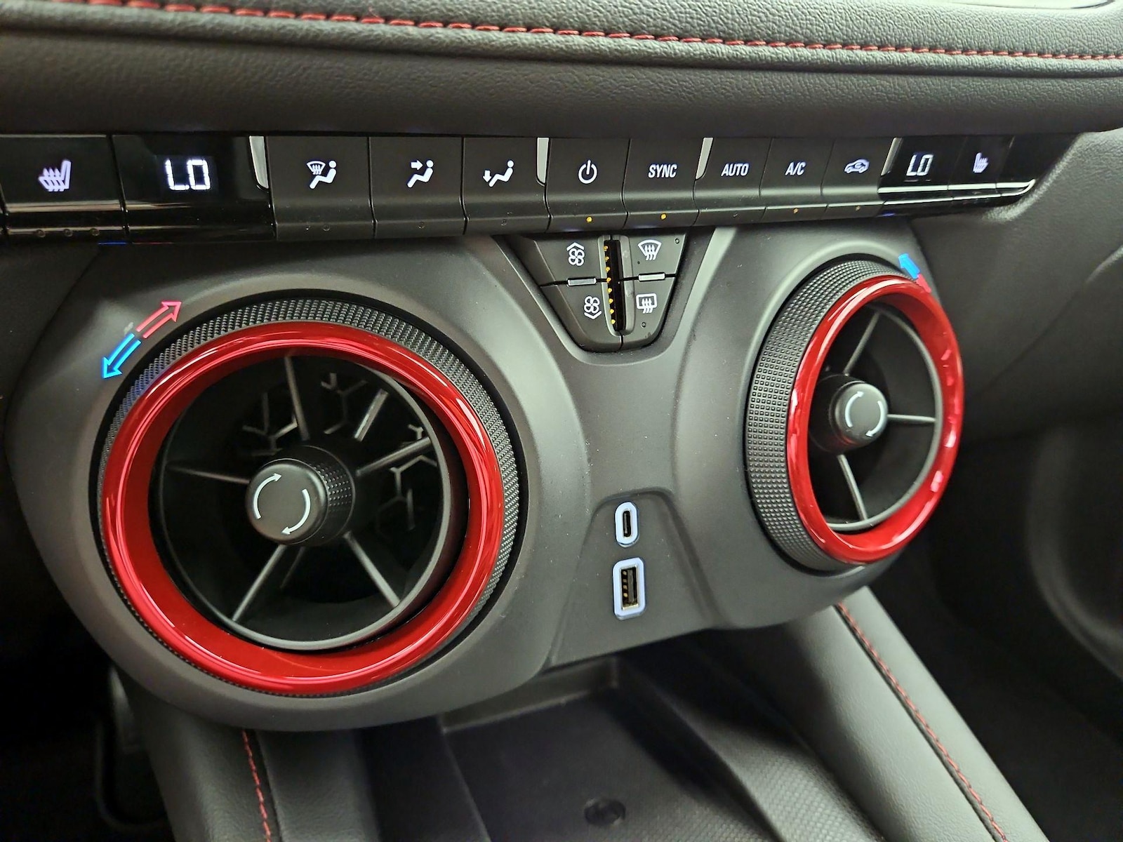 2025 Chevrolet Blazer RS - Photo 18