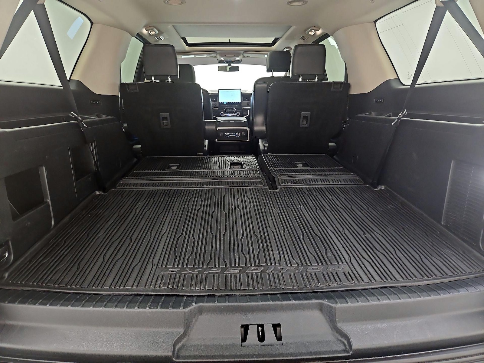 2024 Ford Expedition XLT - Photo 25