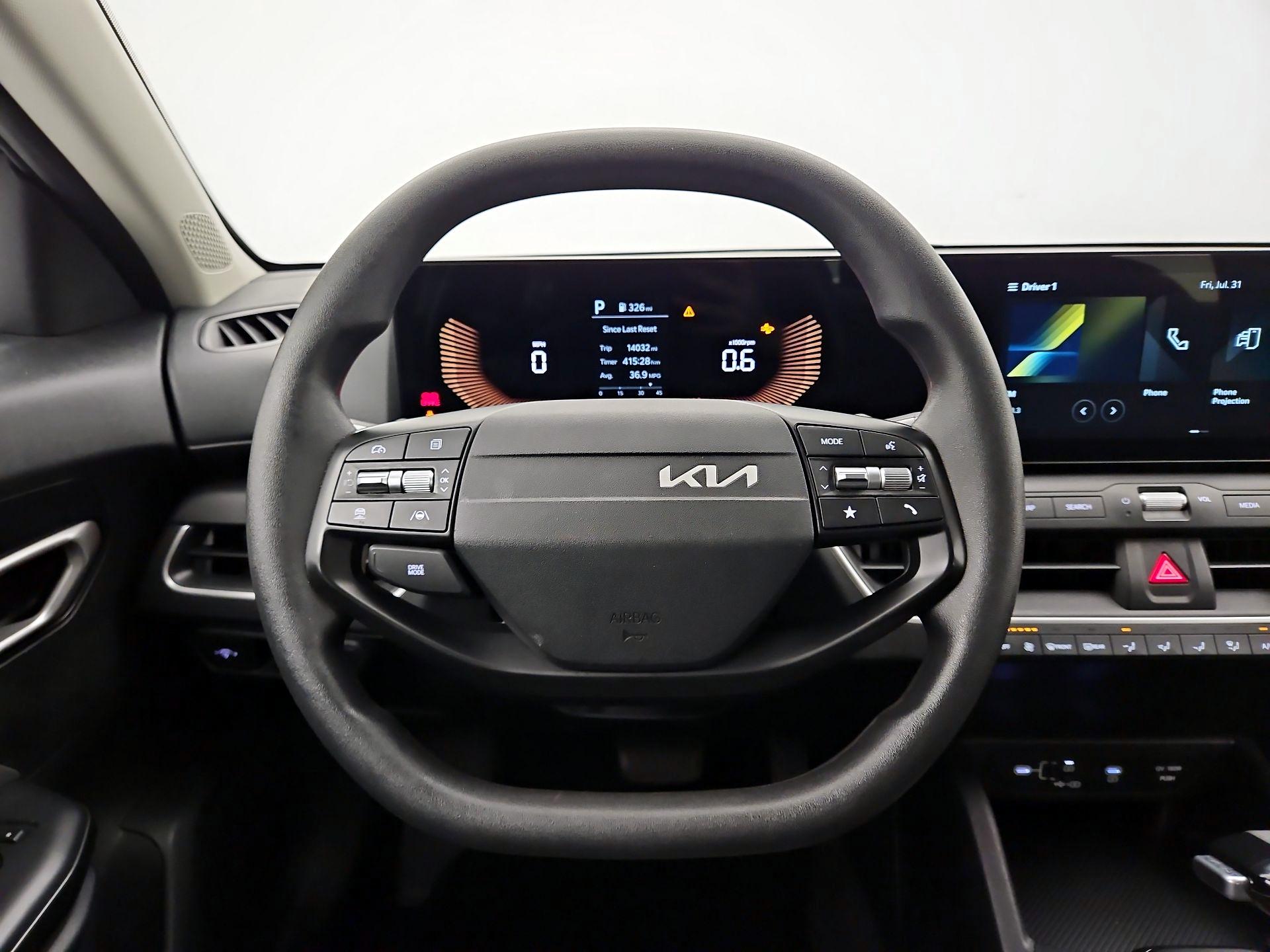 Thumbnail: 2025 Kia K4 - 10