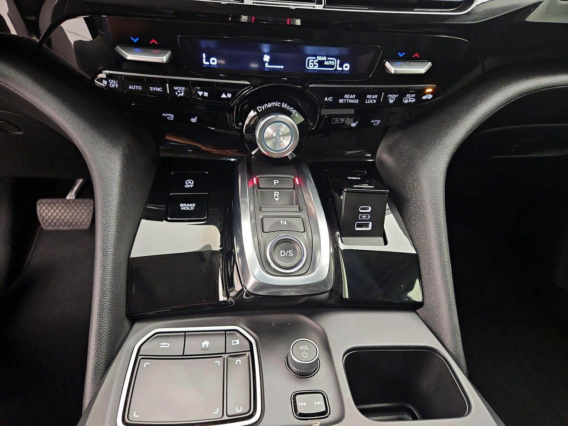 Thumbnail: 2024 Acura MDX - 17