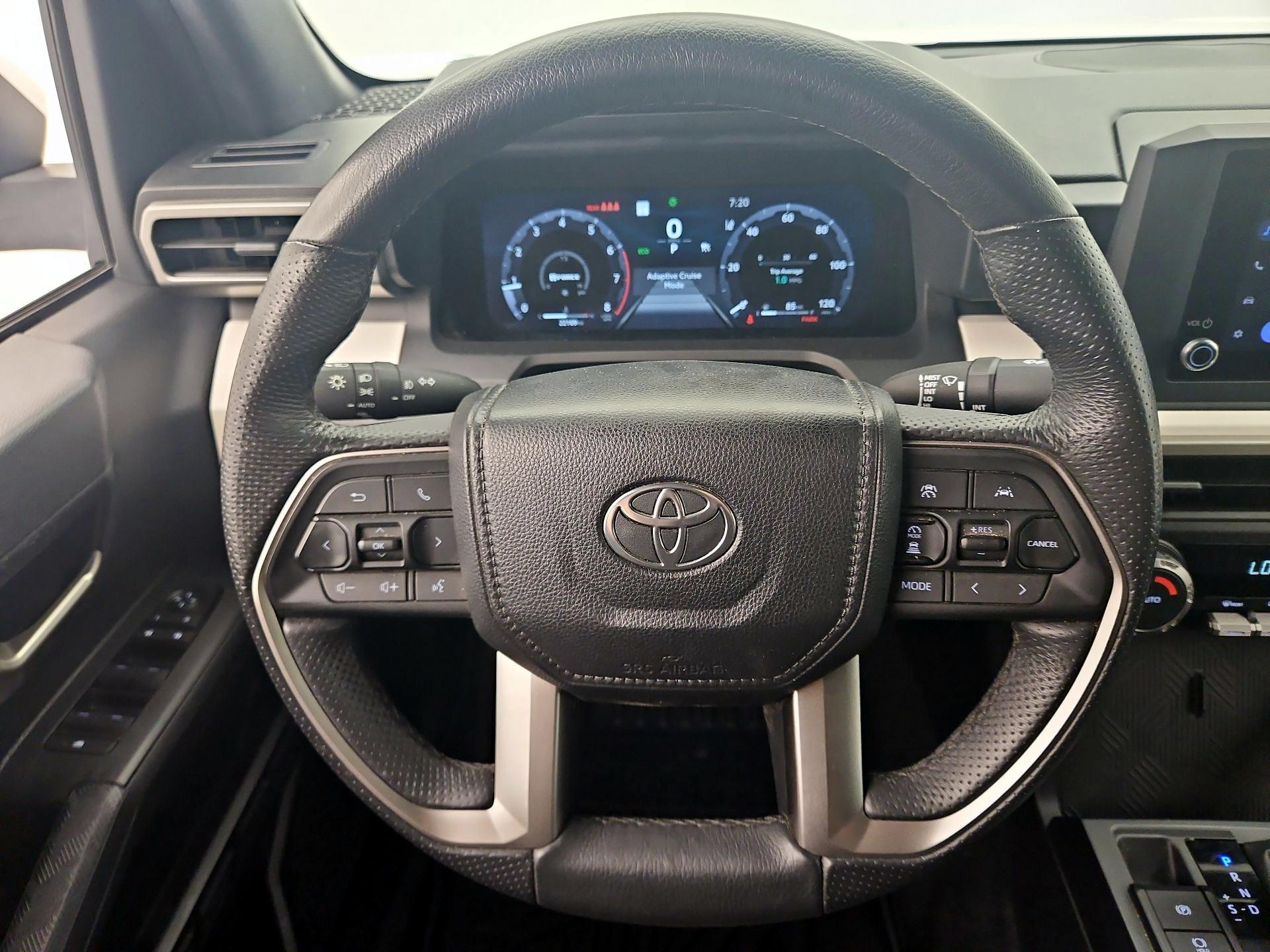 Thumbnail: 2024 Toyota Tacoma - 10