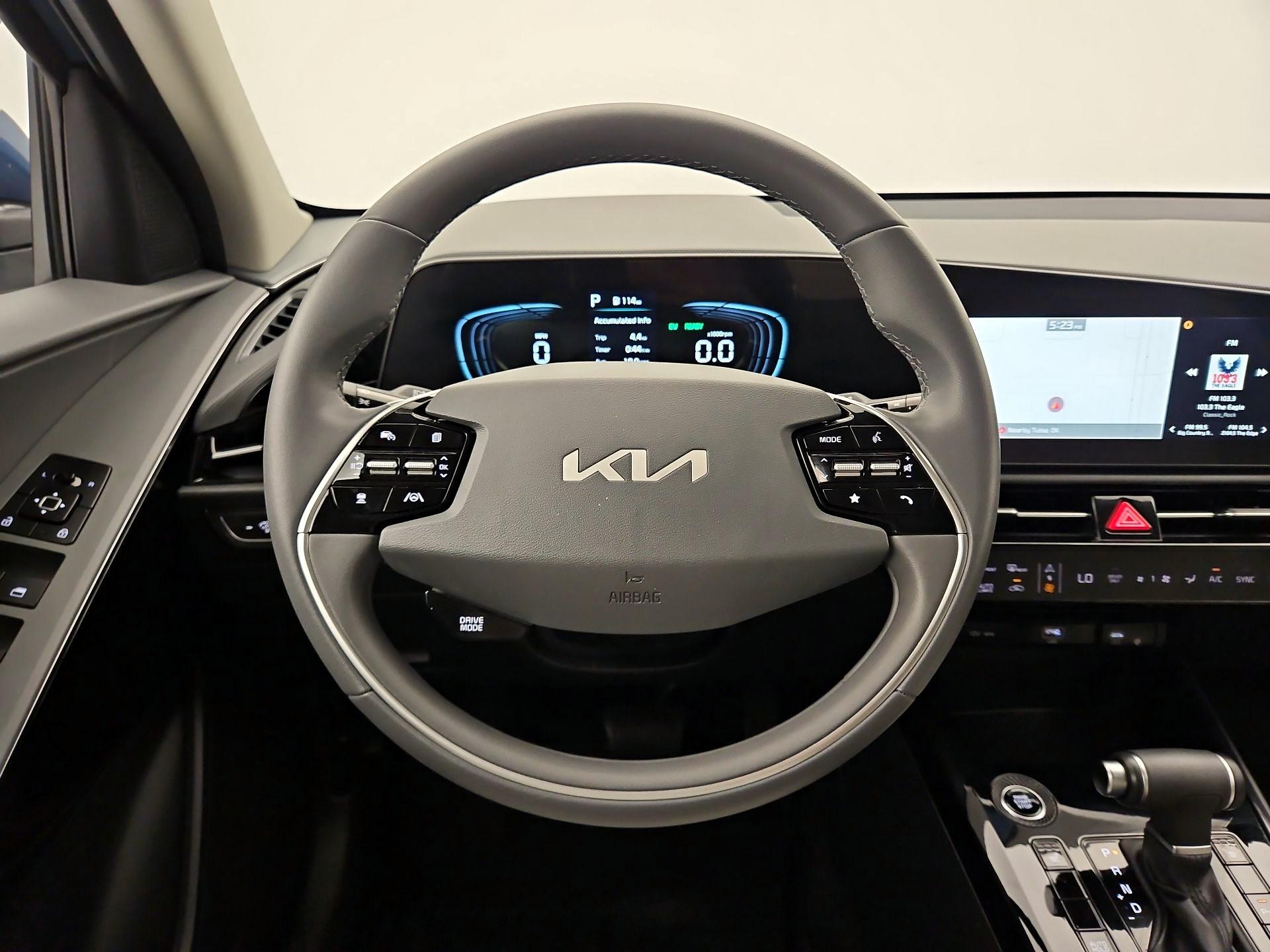 Thumbnail: 2025 Kia Niro - 10
