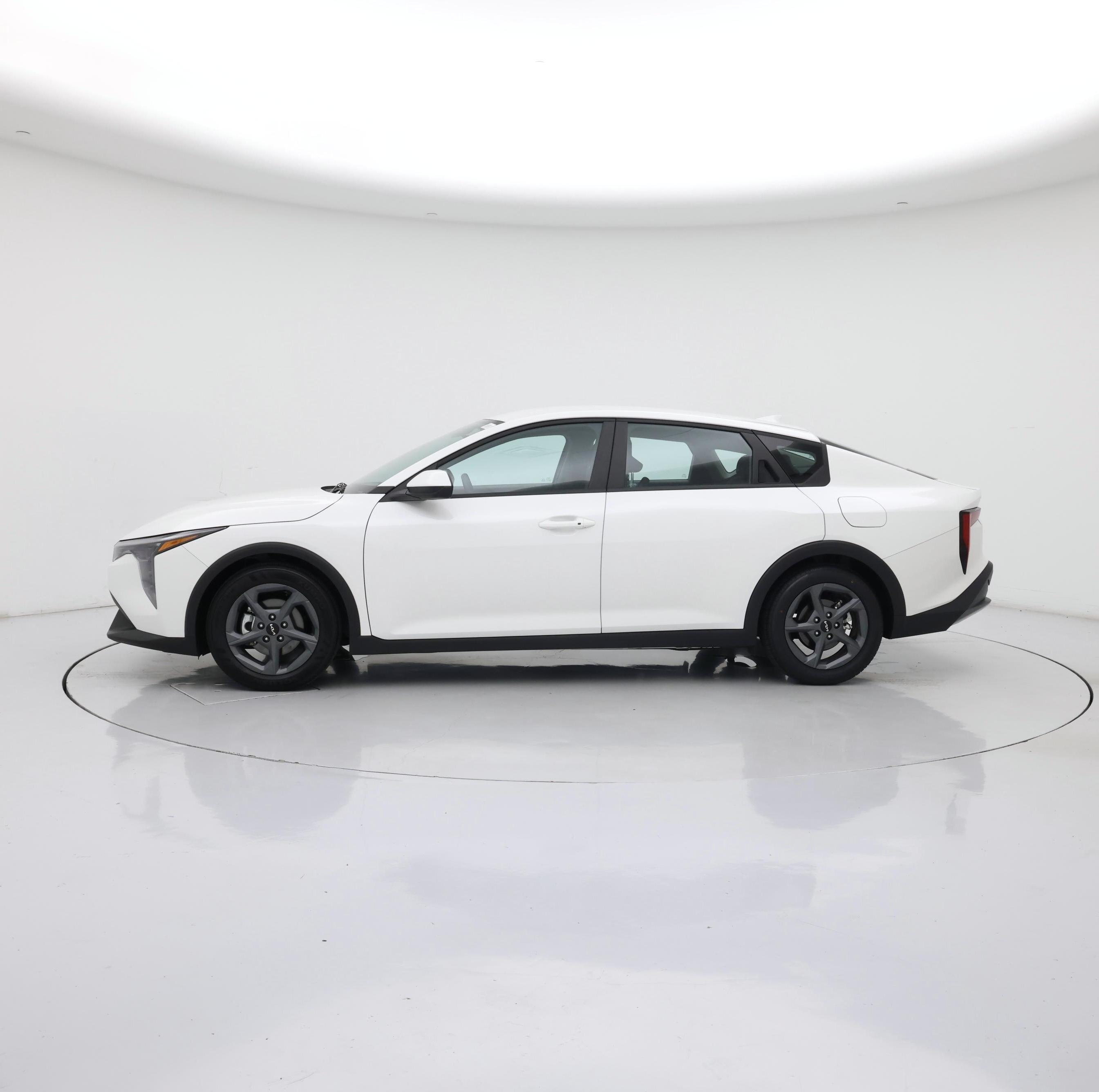 Thumbnail: 2025 Kia K4 - 3