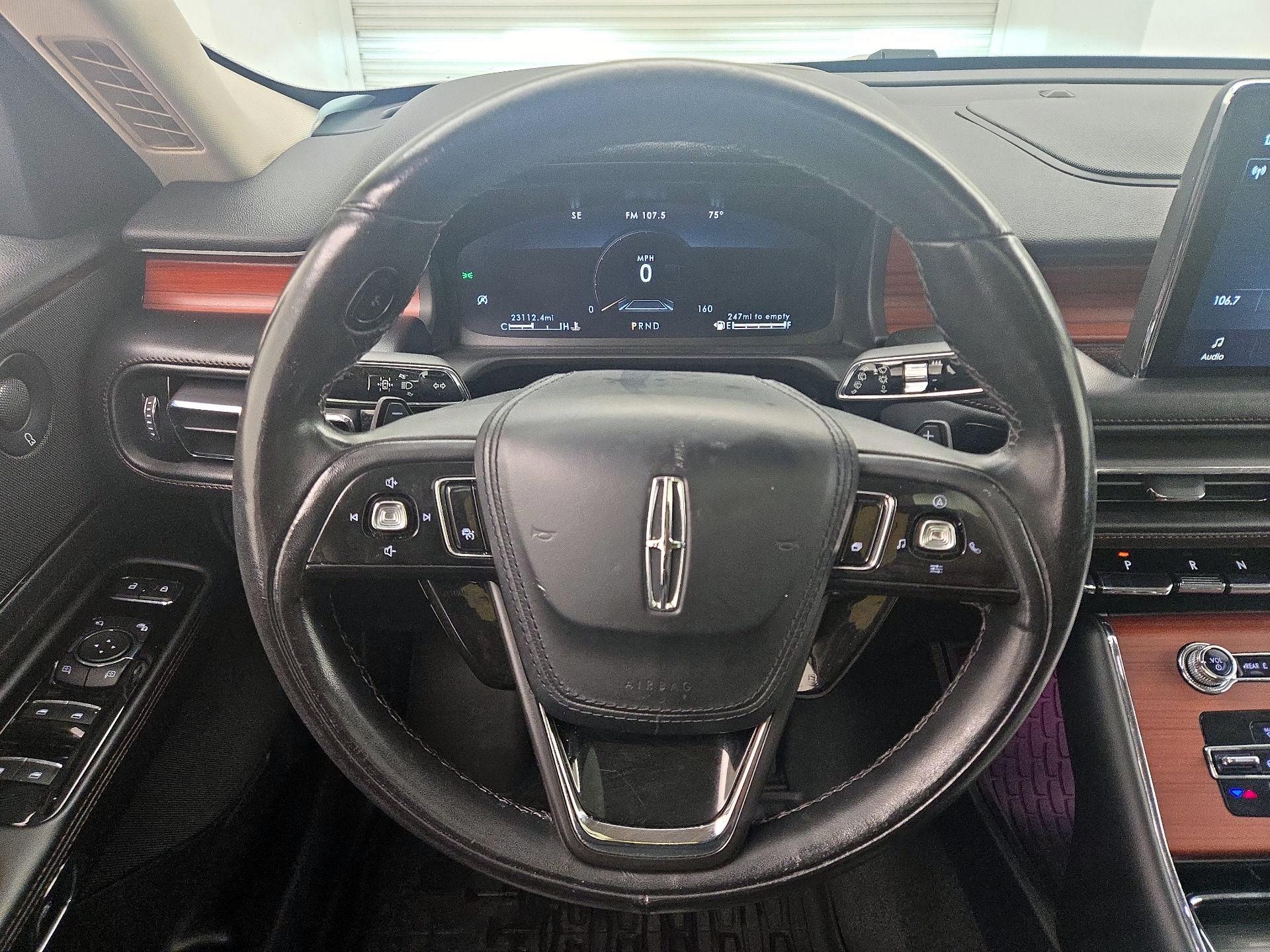 Thumbnail: 2022 Lincoln Aviator - 10