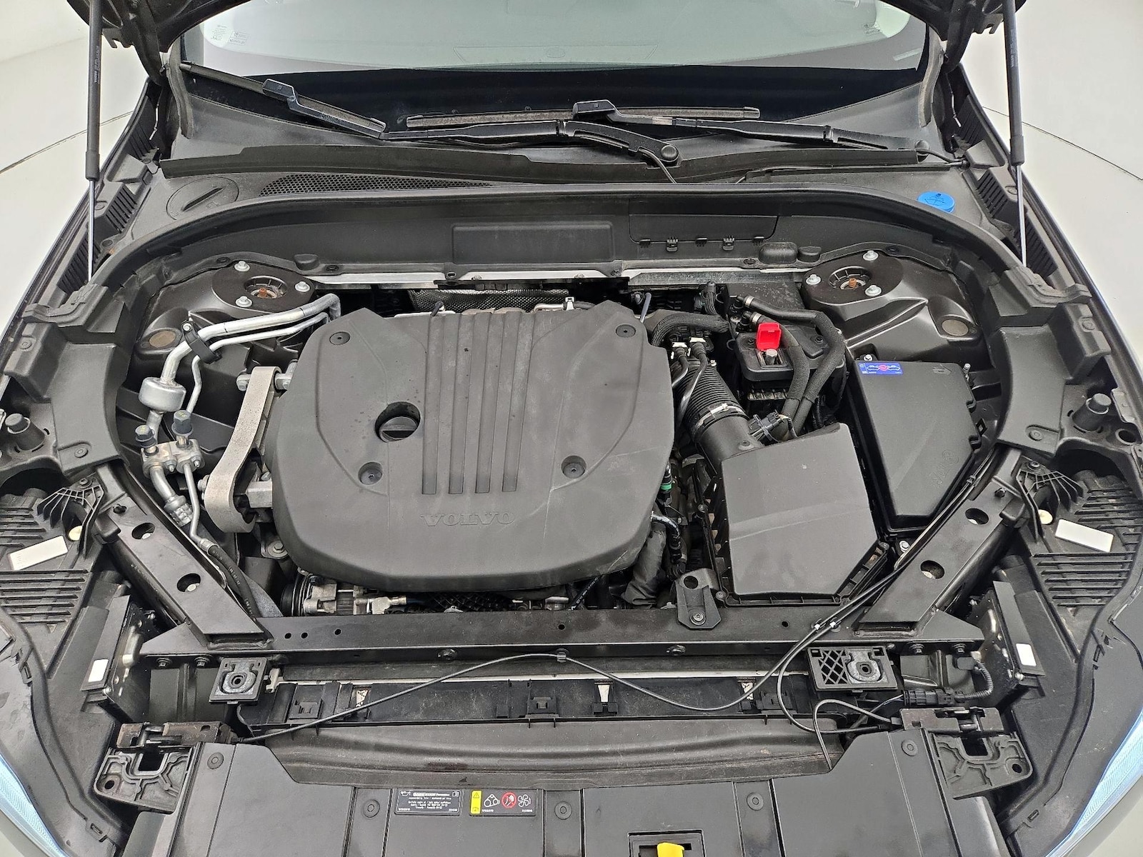 2023 Volvo XC60 Plus - Photo 23