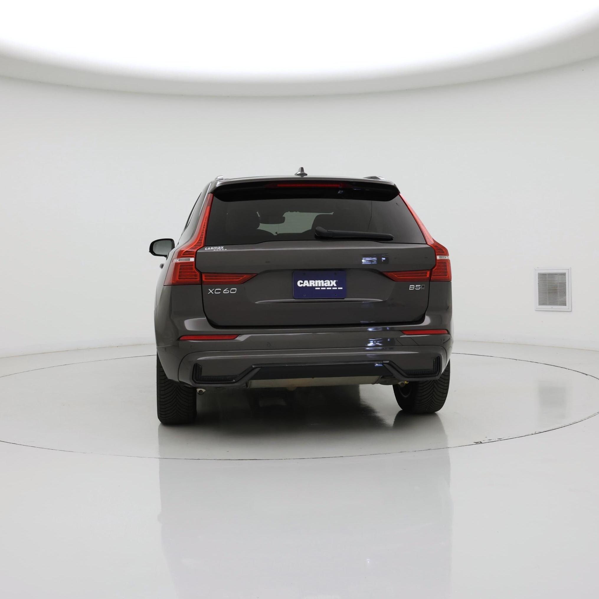 Thumbnail: 2023 Volvo XC60 - 6