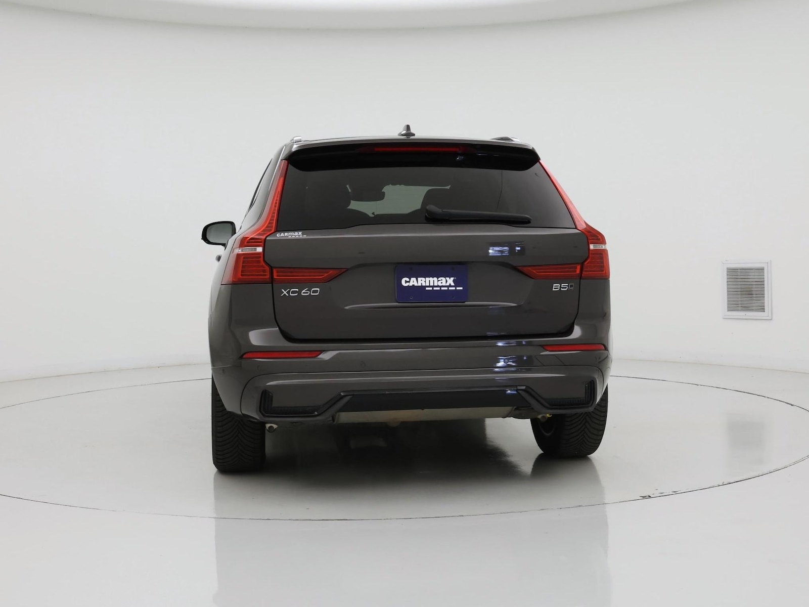 2023 Volvo XC60 Plus - Photo 7