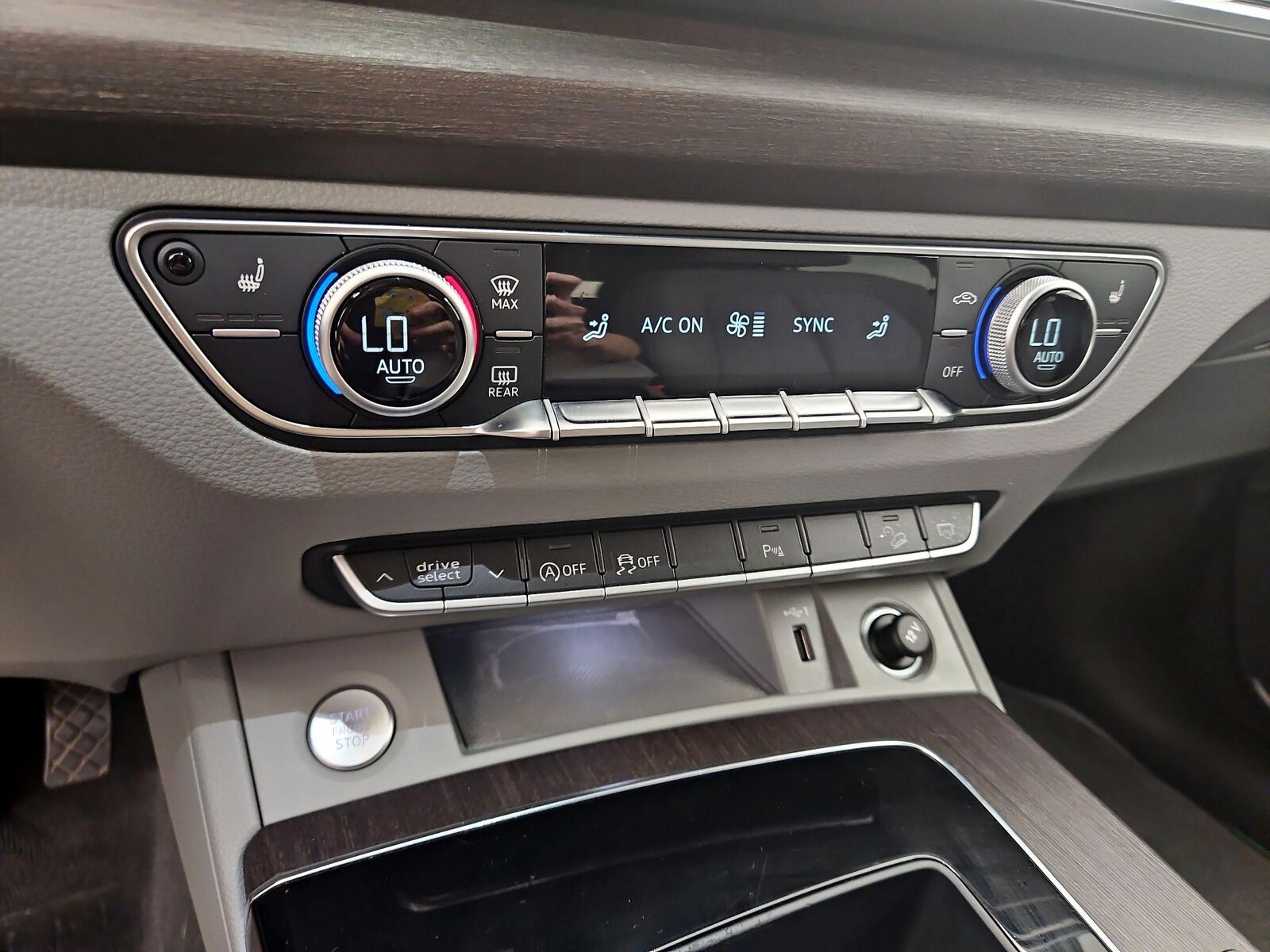 2022 Audi Q5 Premium - Photo 17