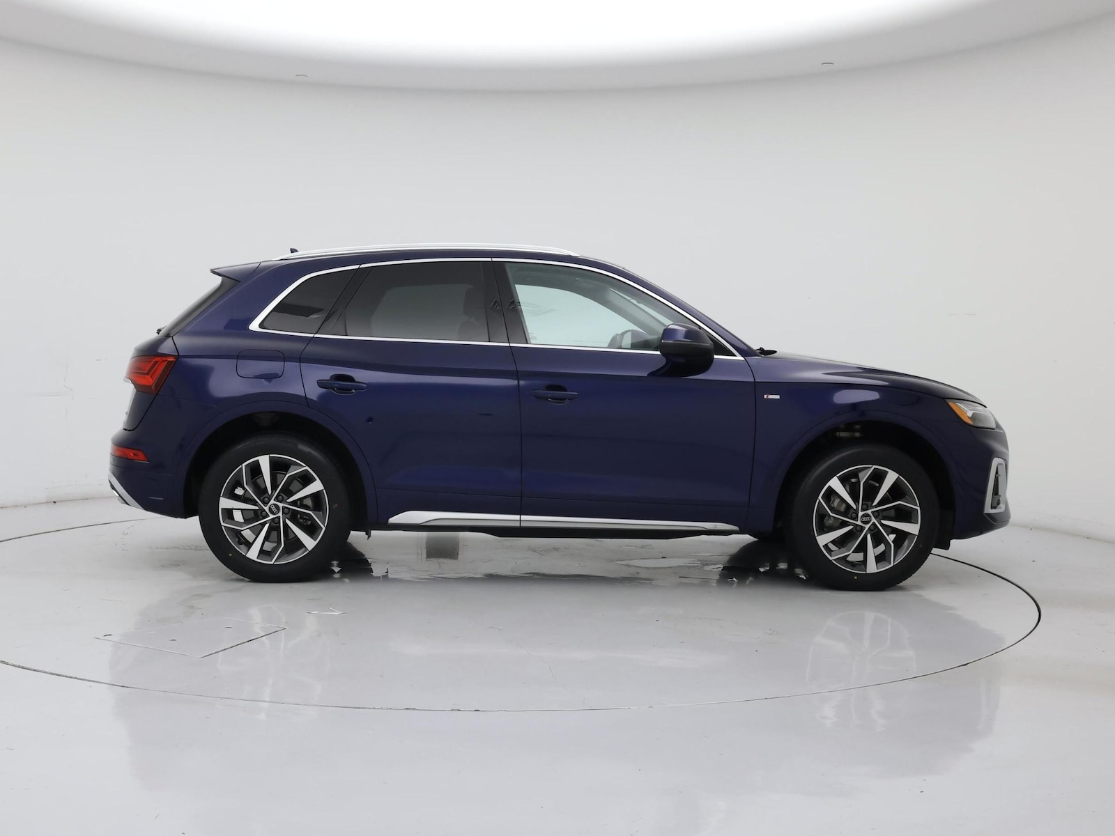 2022 Audi Q5 Premium - Photo 8