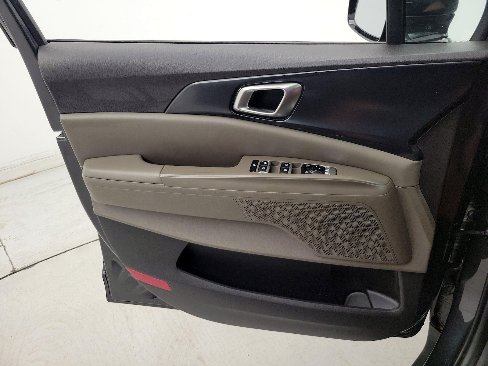 2025 Kia Carnival LXS - Photo 13