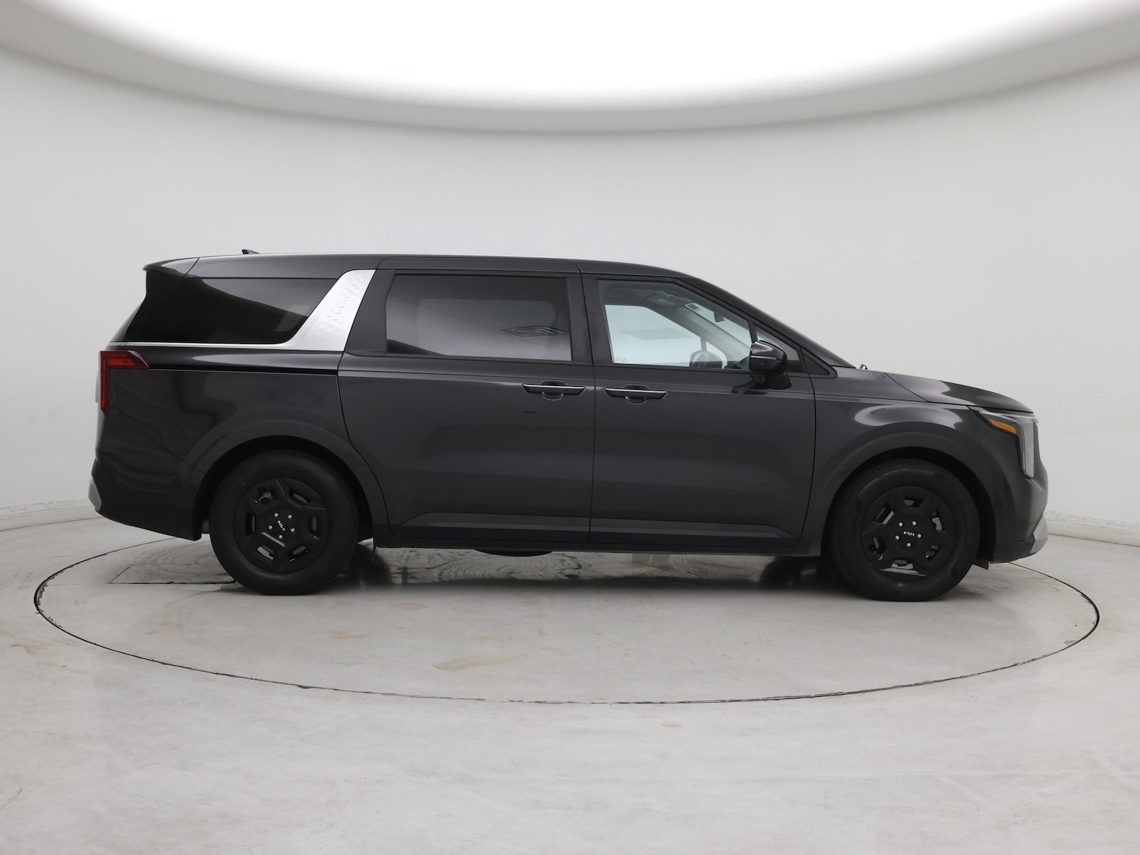 2025 Kia Carnival LXS - Photo 8