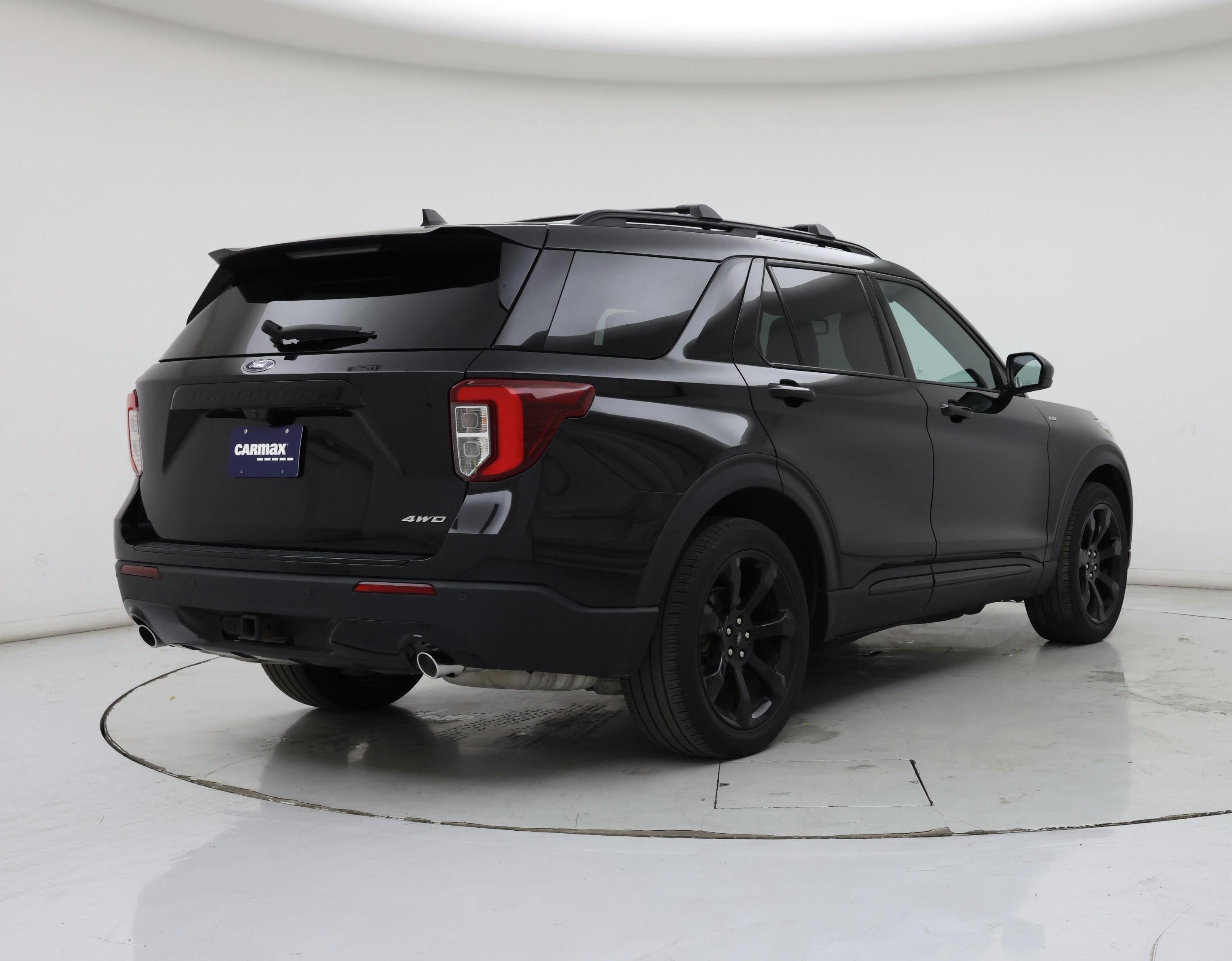 Thumbnail: 2023 Ford Explorer - 8