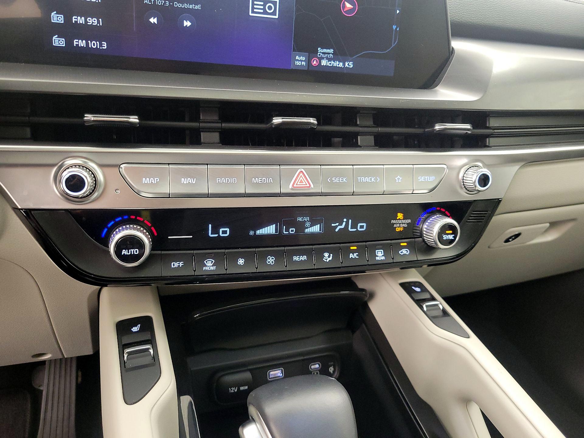 Thumbnail: 2025 Kia Telluride - 17