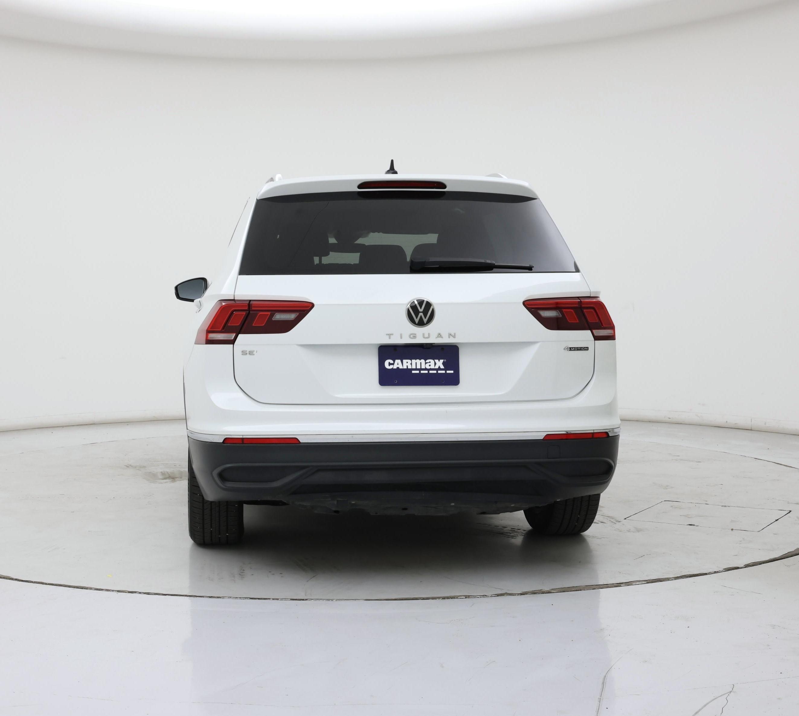 Thumbnail: 2023 Volkswagen Tiguan - 6