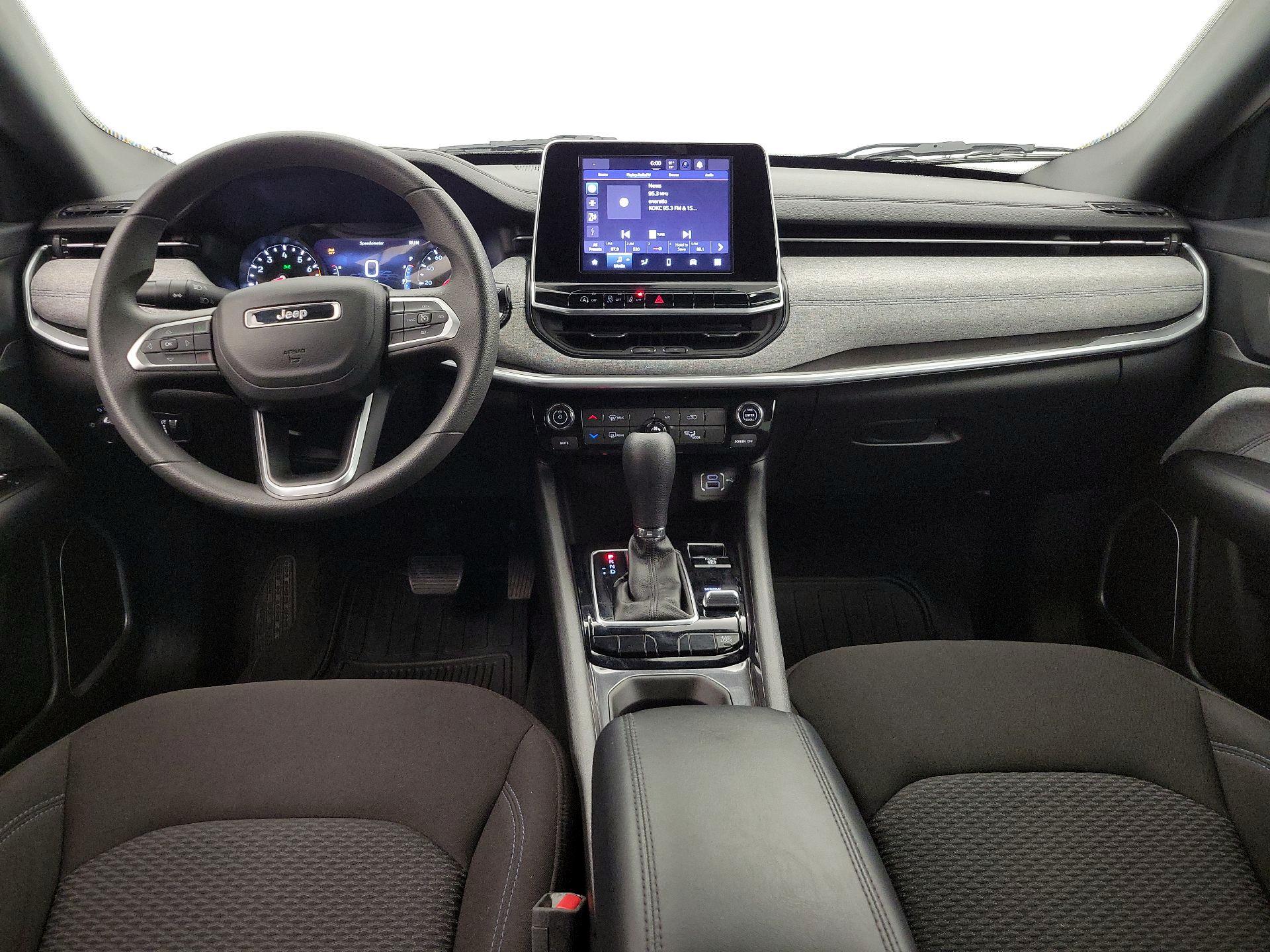 Thumbnail: 2025 Jeep Compass - 9