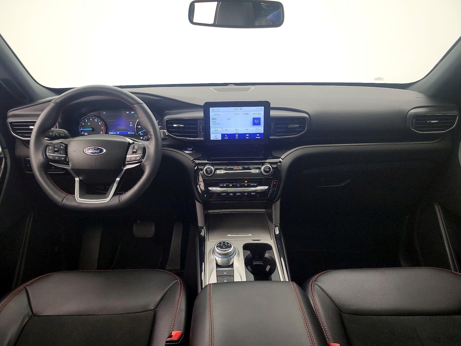 2023 Ford Explorer ST-LINE - Photo 10