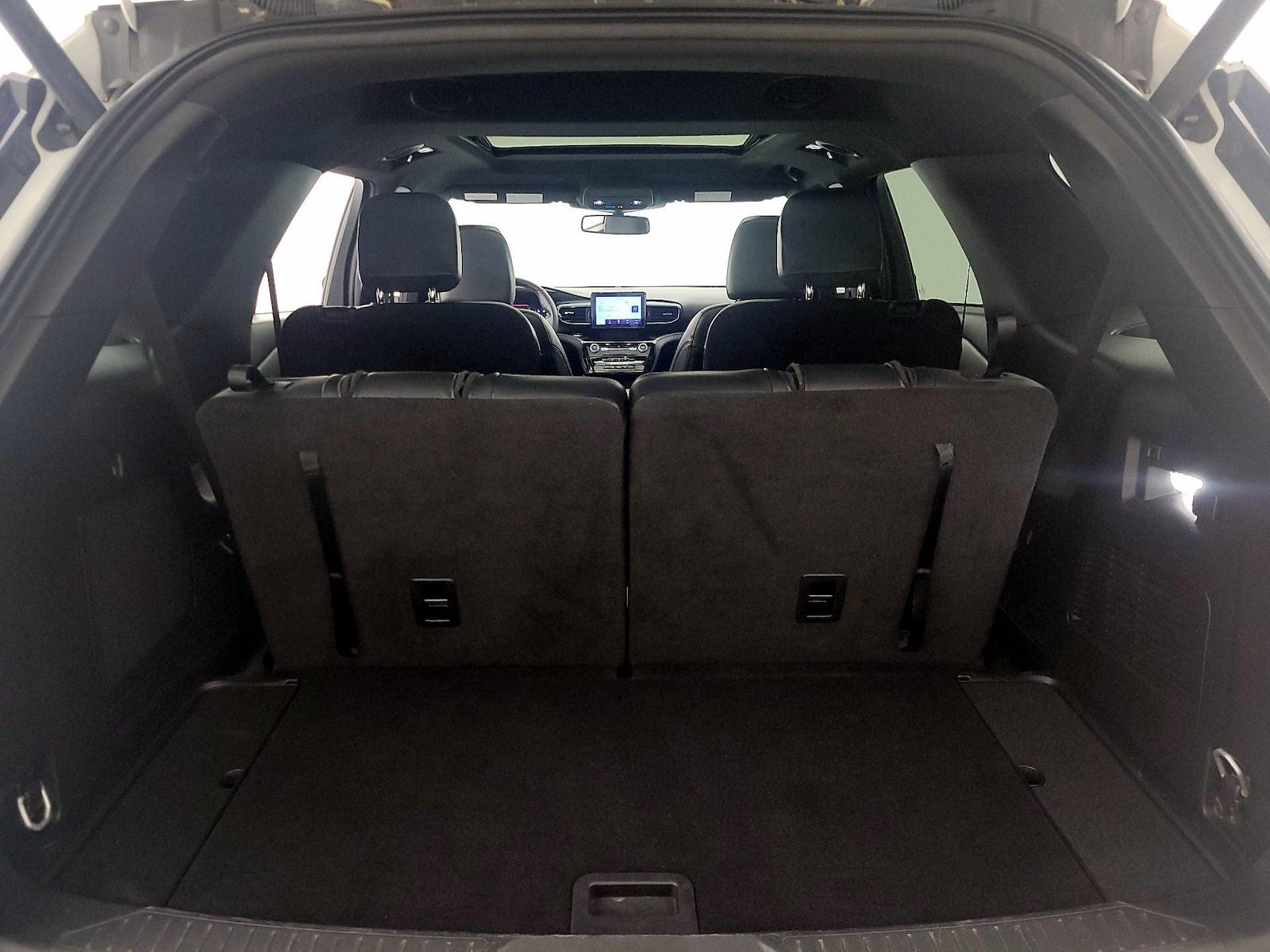 2023 Ford Explorer ST-LINE - Photo 24