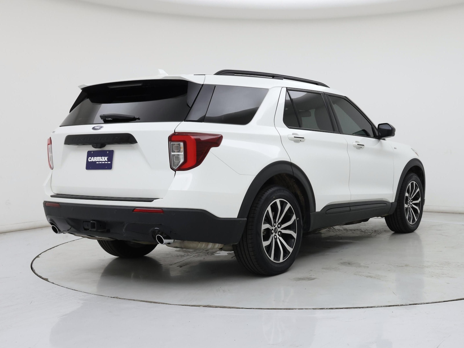2023 Ford Explorer ST-LINE - Photo 9