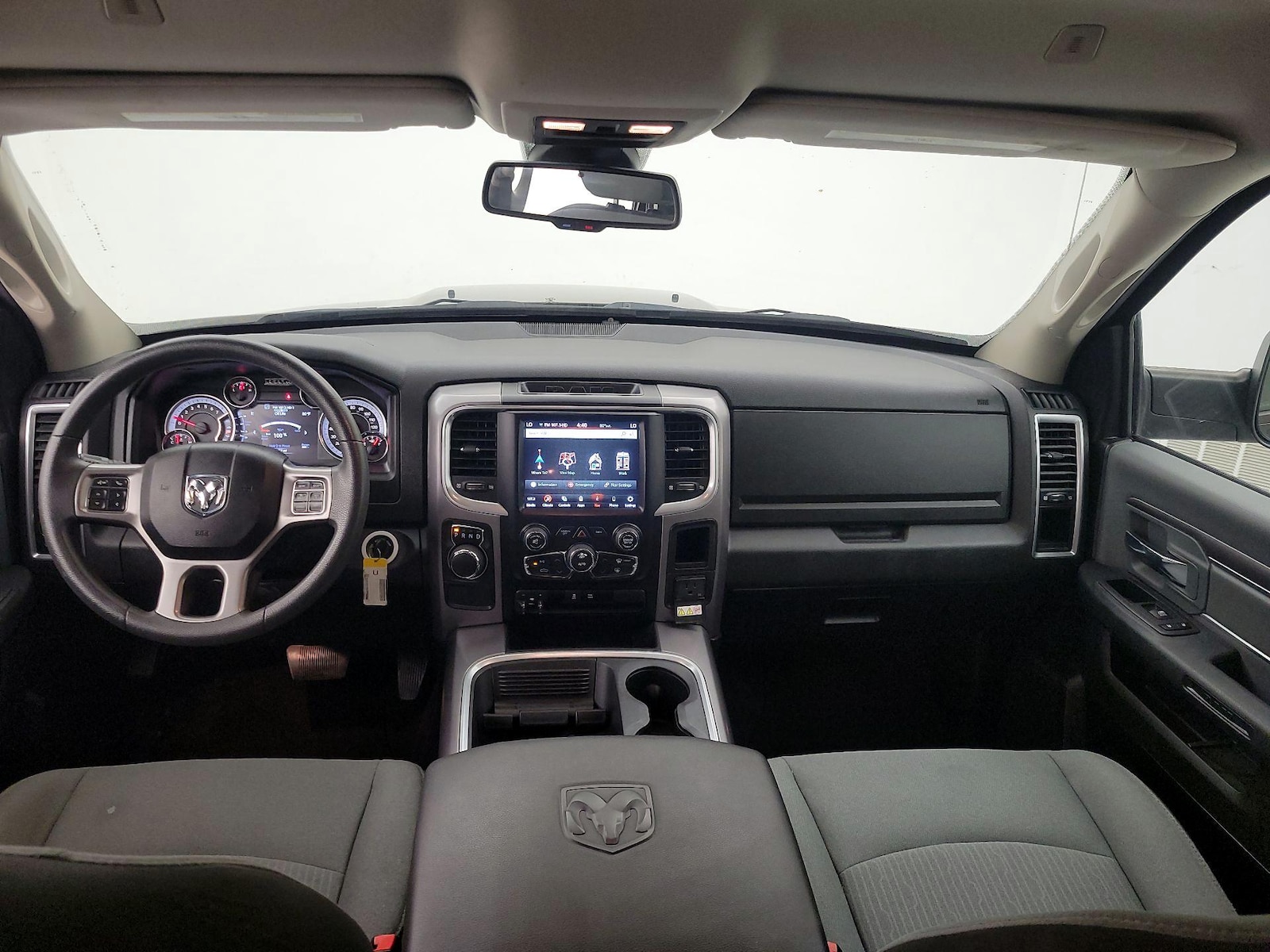 Apple CarPlay® & Android Auto™