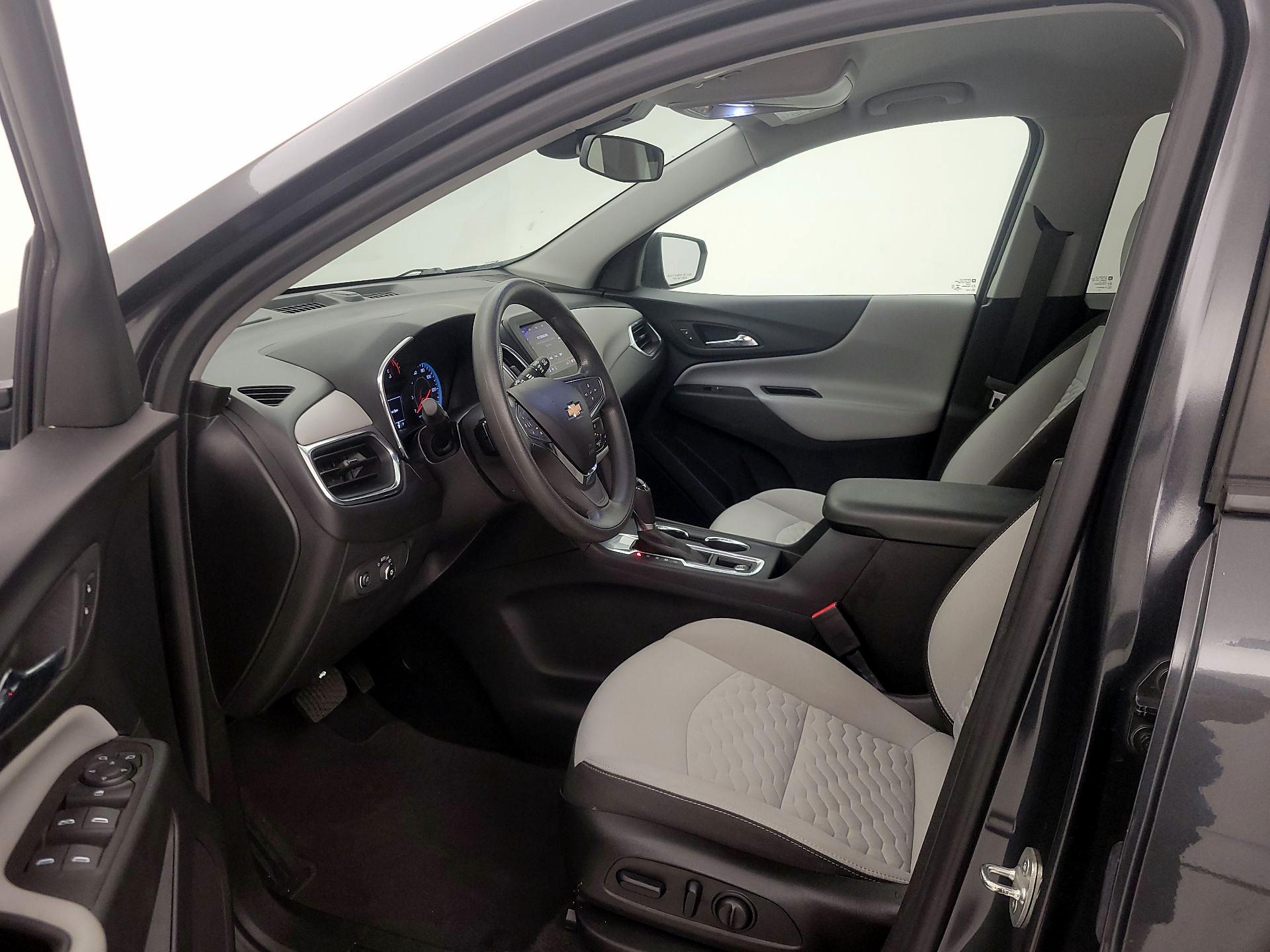 Thumbnail: 2021 Chevrolet Equinox - 11