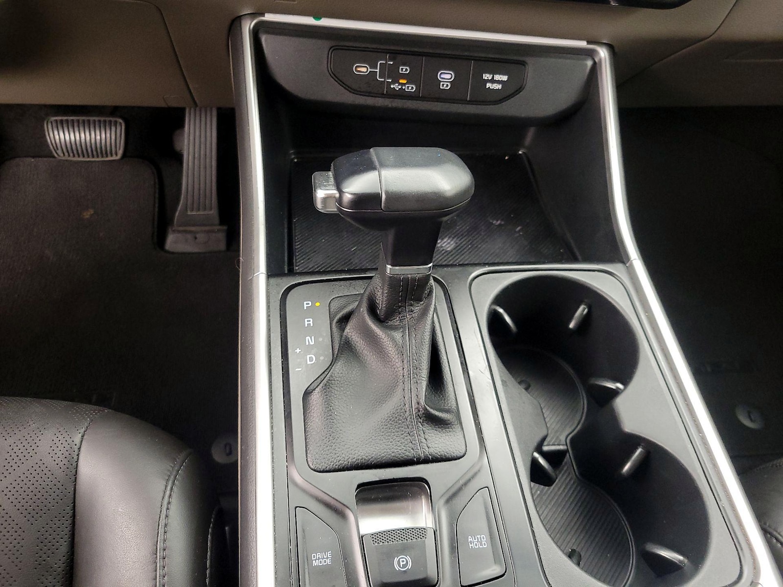 2025 Kia Carnival LXS - Photo 19