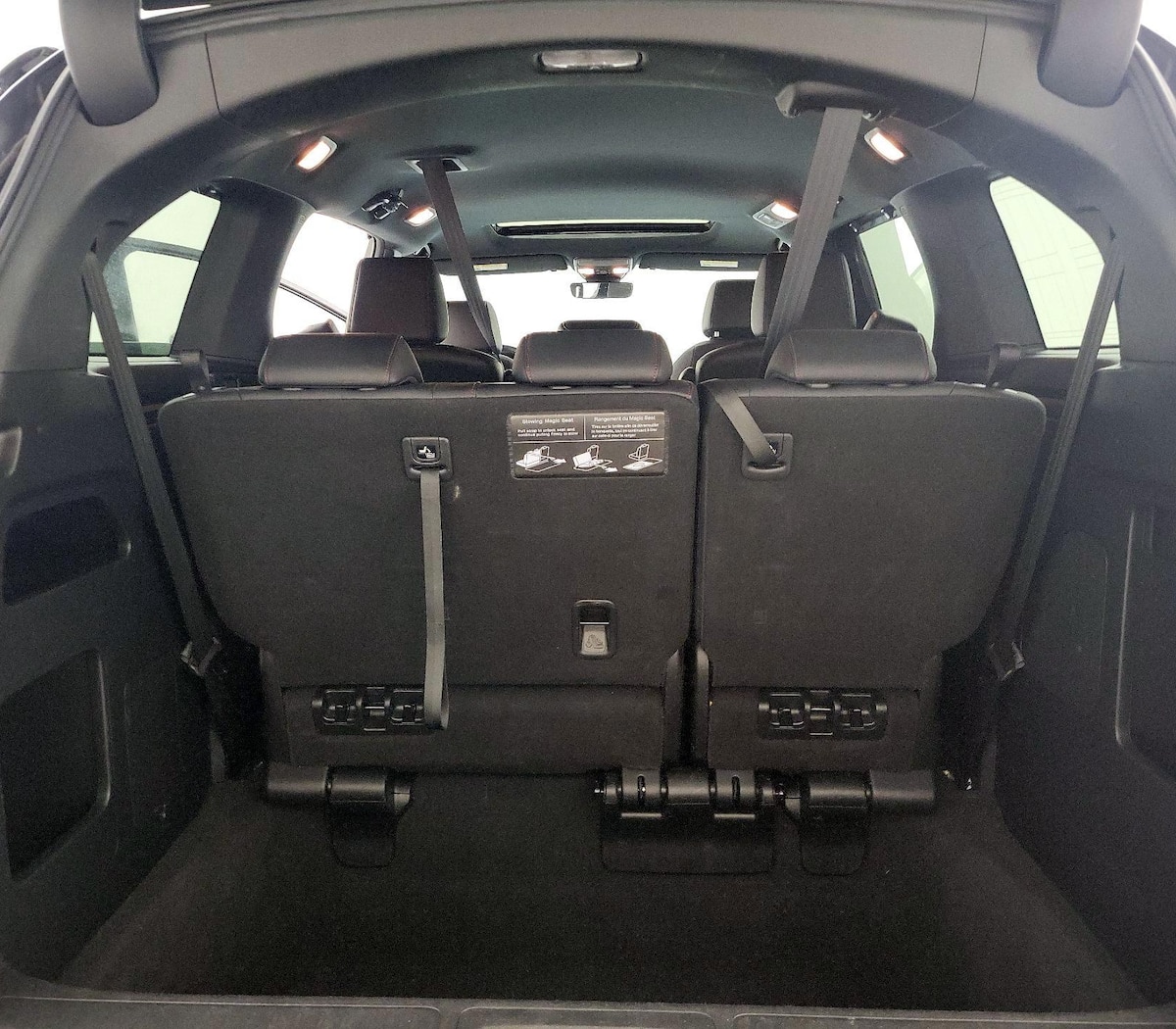 Trunk/Cargo (Seats Up)