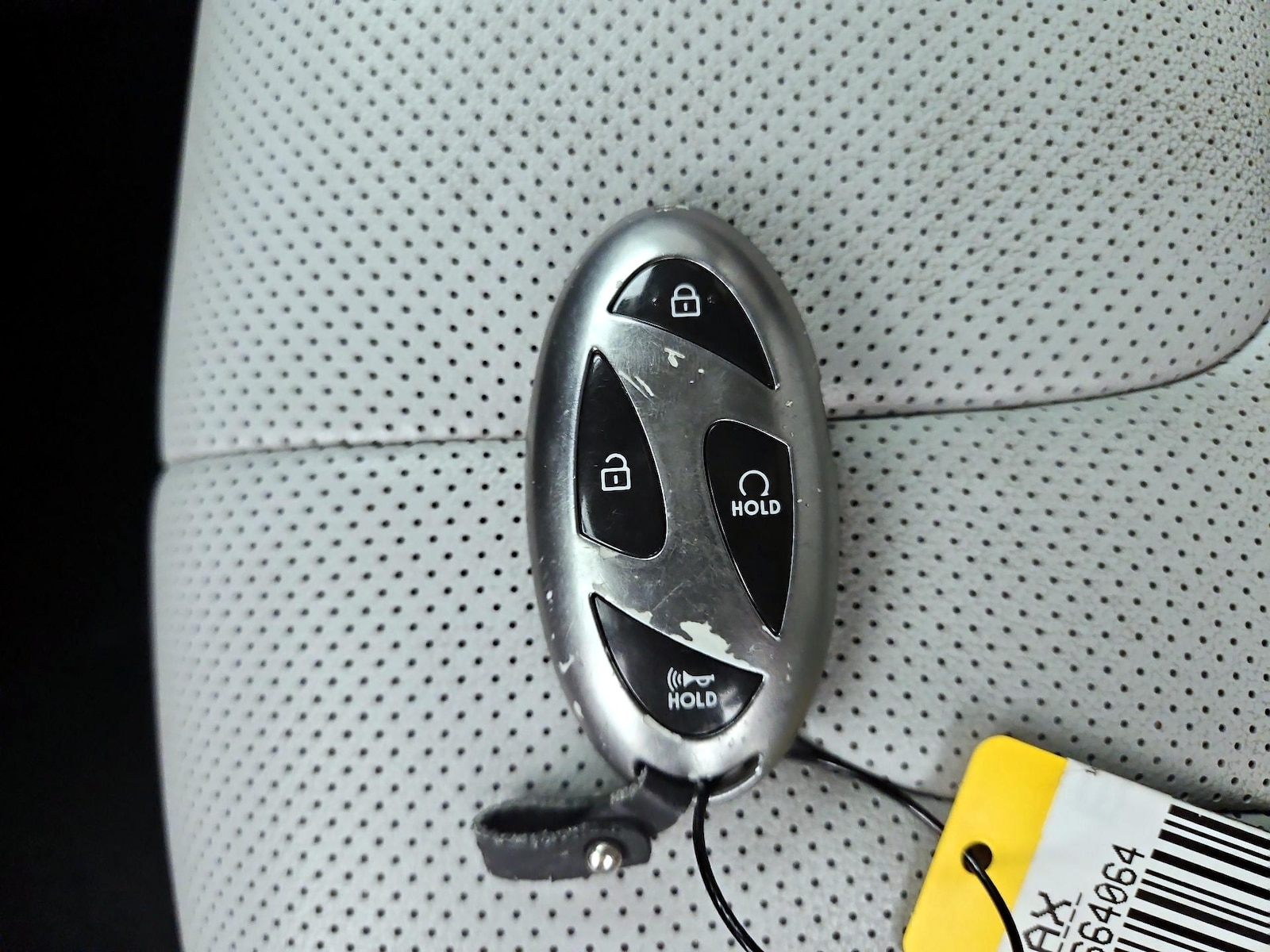 2024 Hyundai Elantra Limited - Photo 25