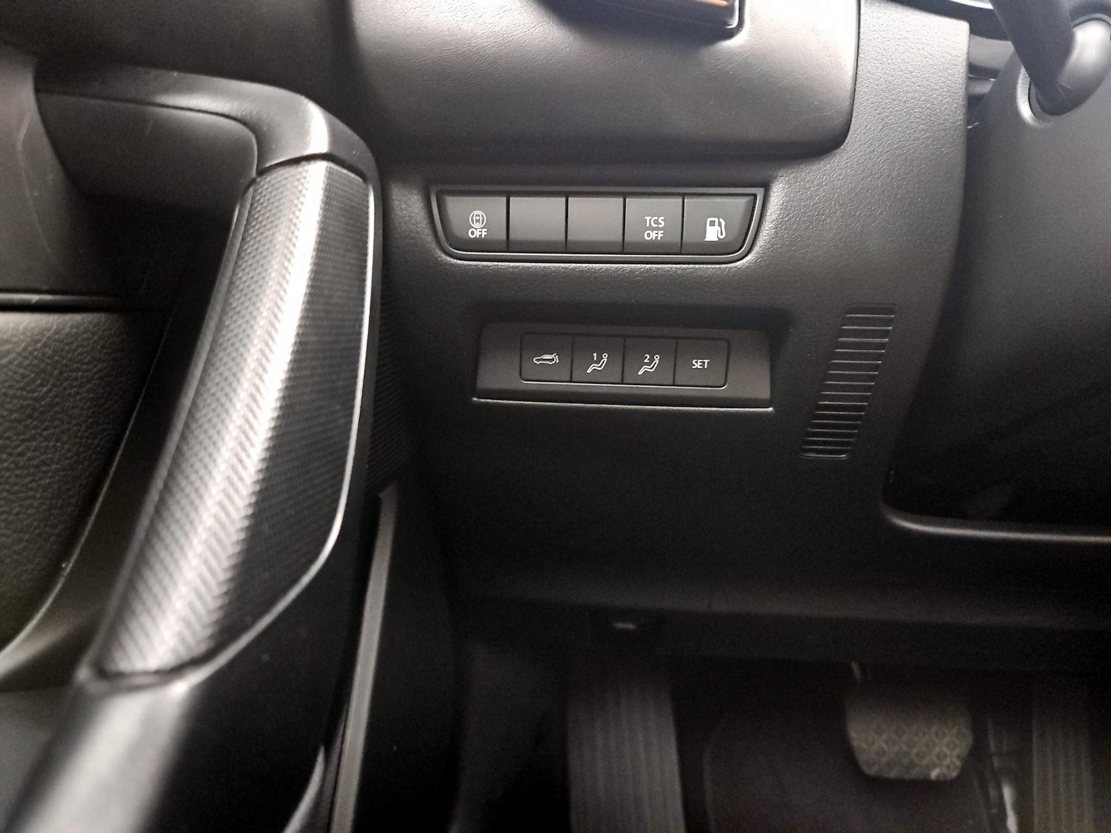 2025 Mazda CX-50 Premium Plus - Photo 14