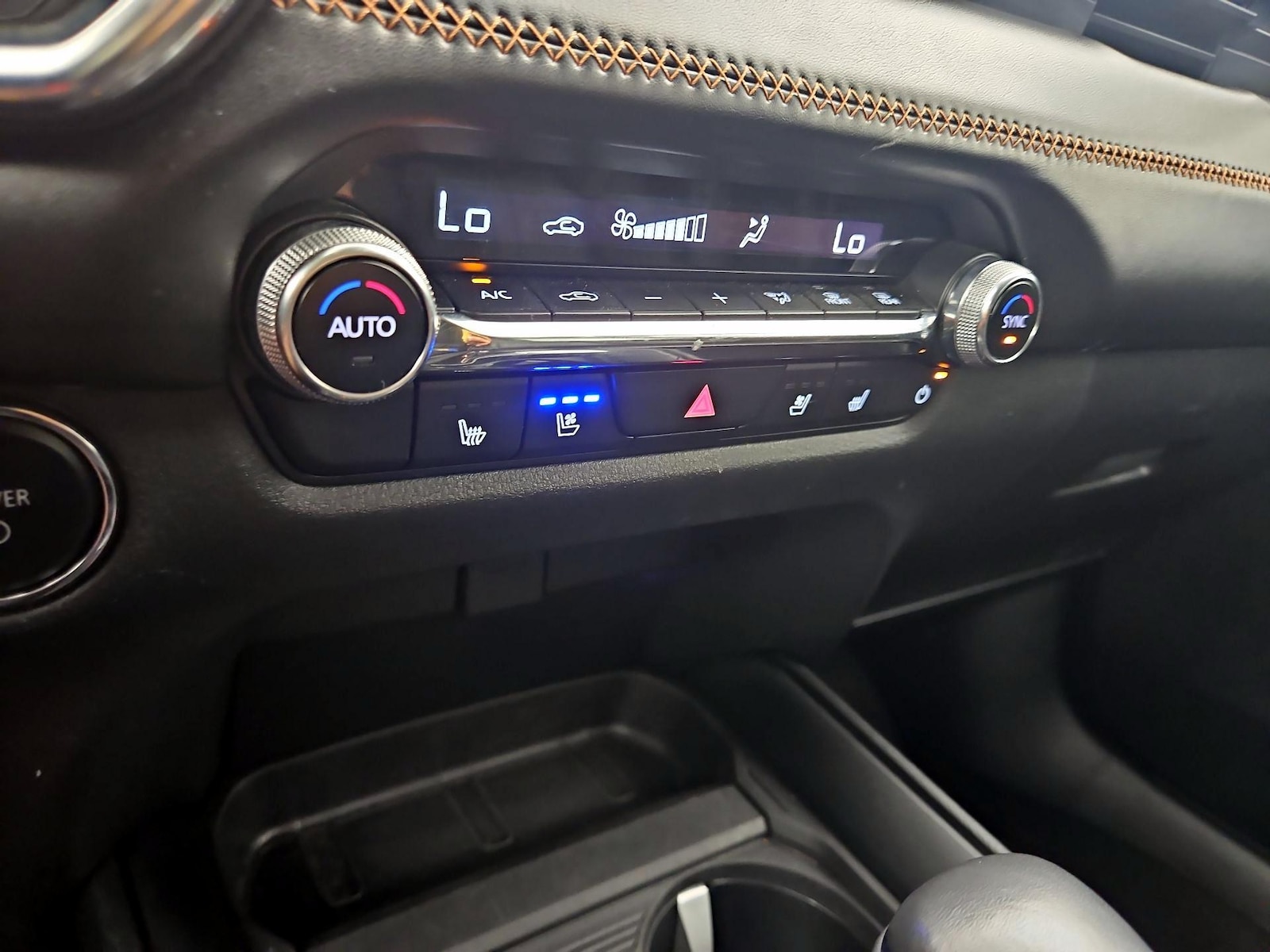 2025 Mazda CX-50 Premium Plus - Photo 17