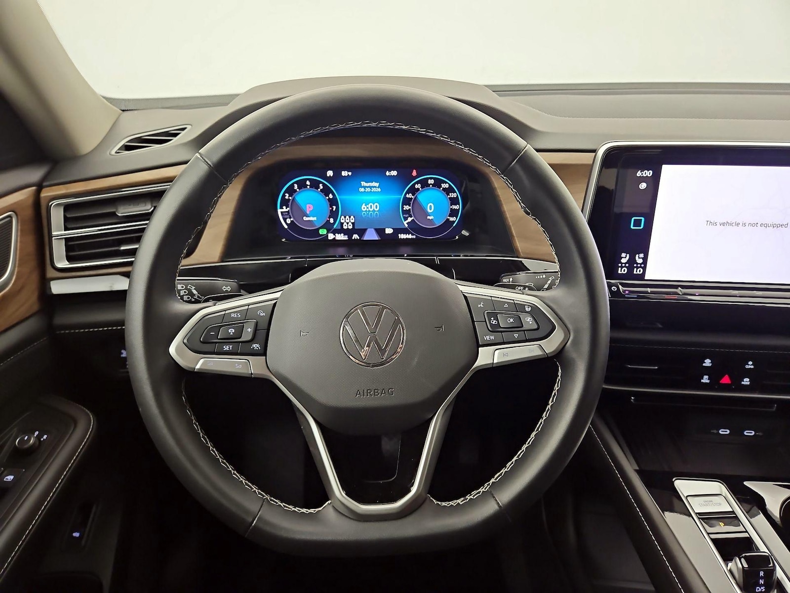 2025 Volkswagen Atlas SE w/Tech - Photo 11