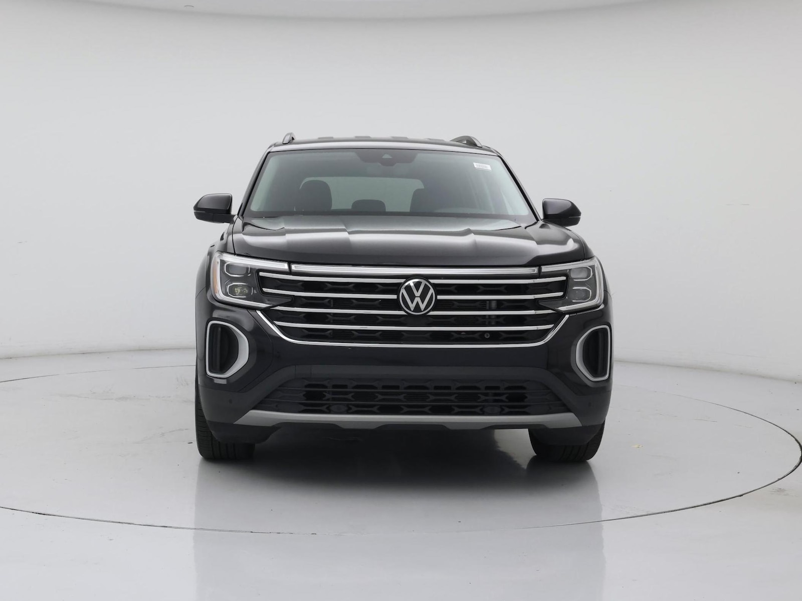 2025 Volkswagen Atlas SE w/Tech - Photo 6